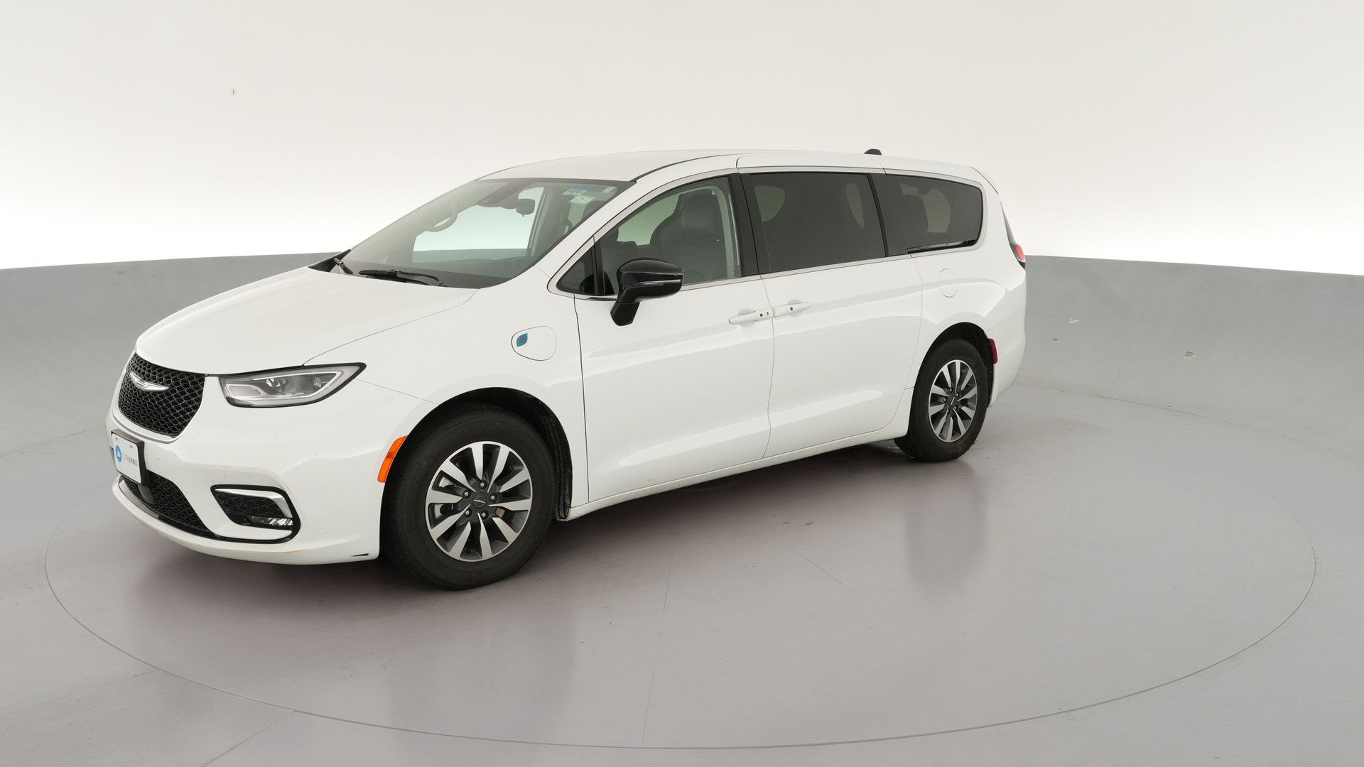 2024 Chrysler Pacifica Hybrid vehicle photo