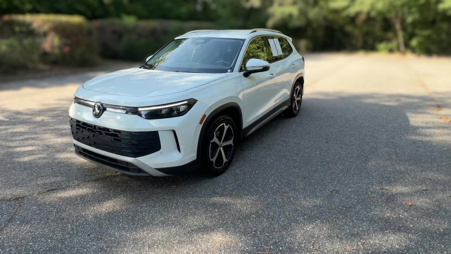 2026 Volkswagen Tiguan vehicle photo