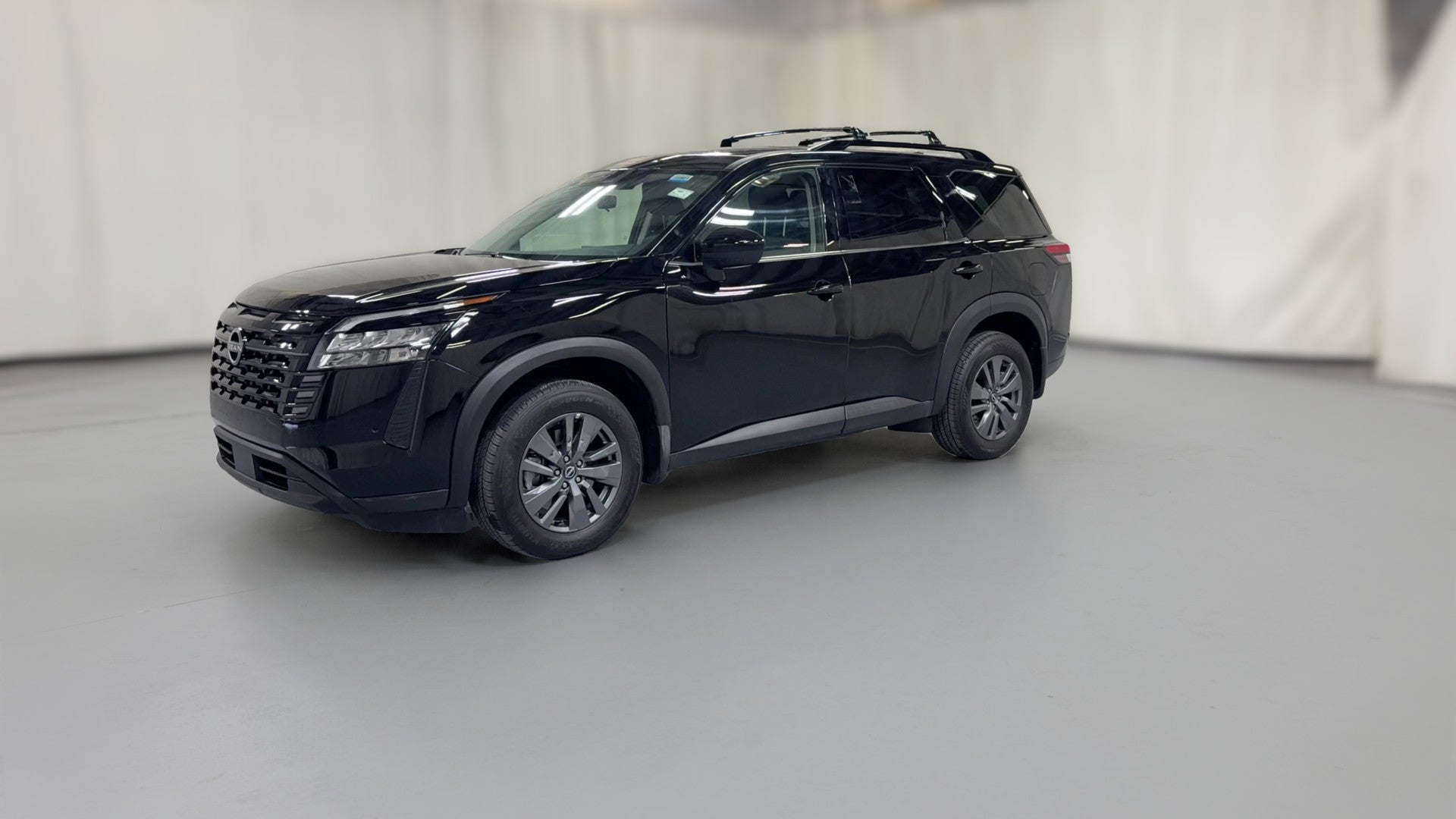 2026 Nissan Pathfinder vehicle photo
