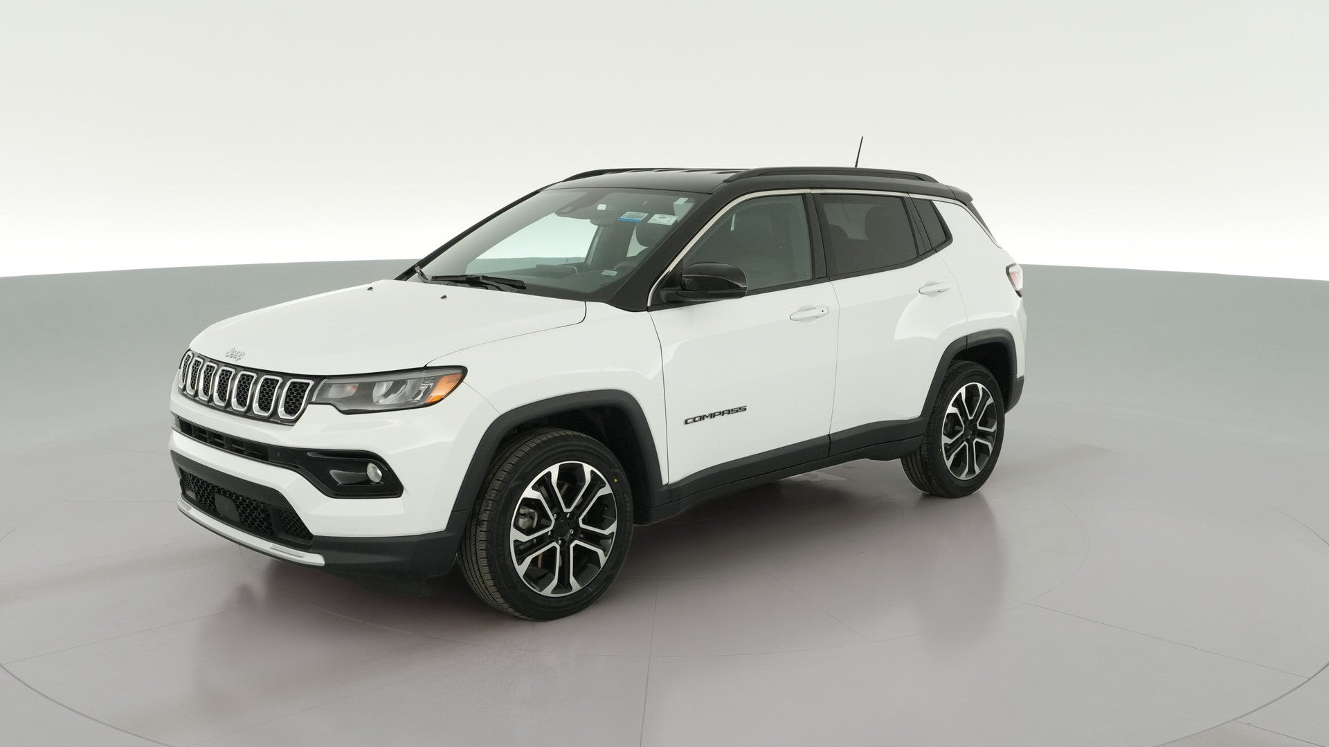 2024 Jeep Compass vehicle photo