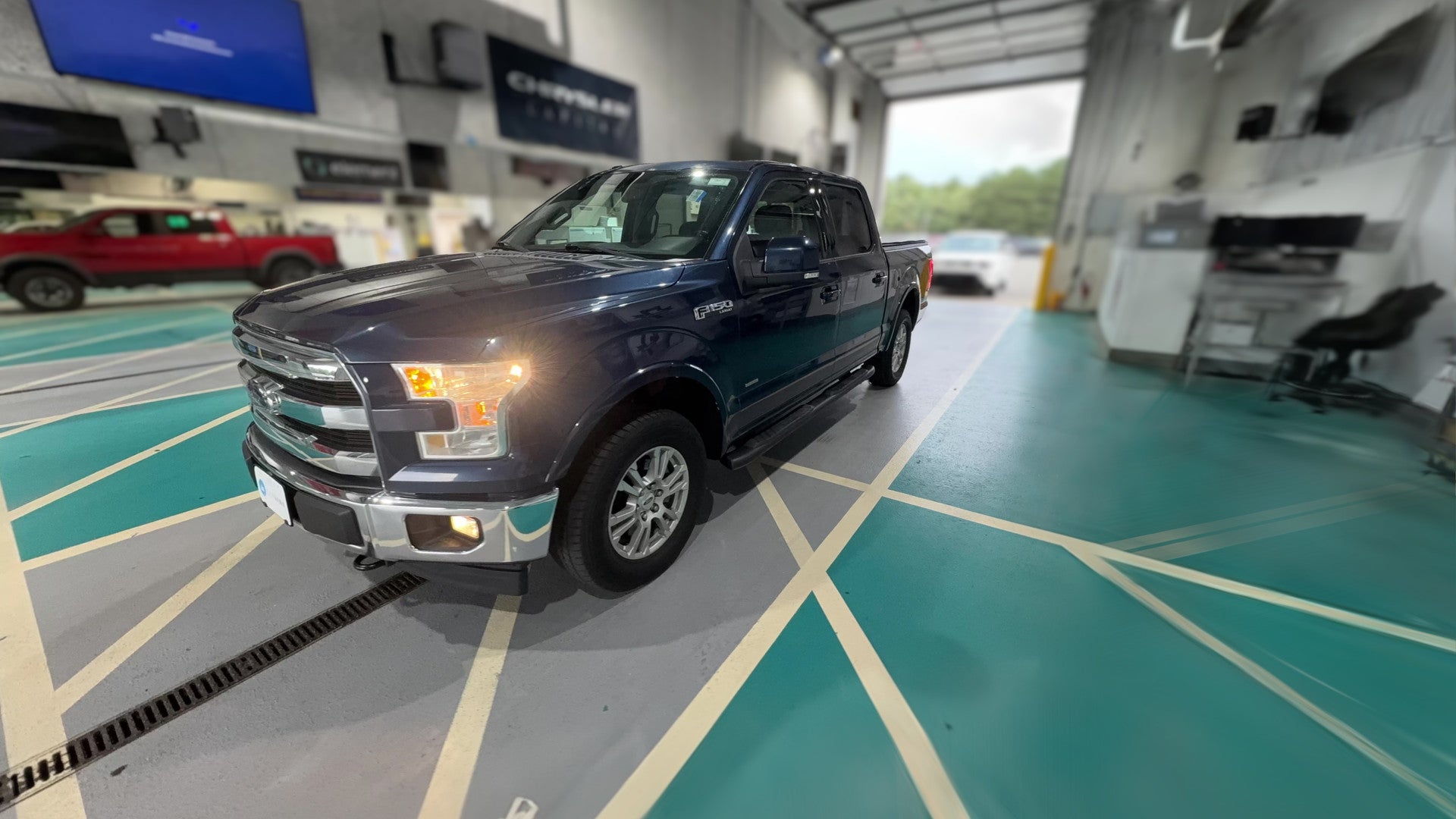 2017 Ford F150 SuperCrew Cab vehicle photo