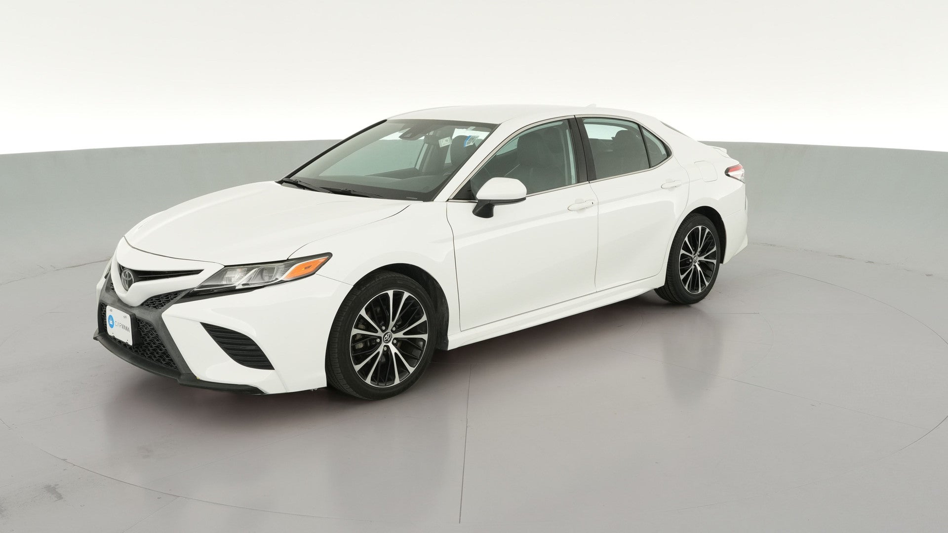 2020 Toyota Camry vehicle photo