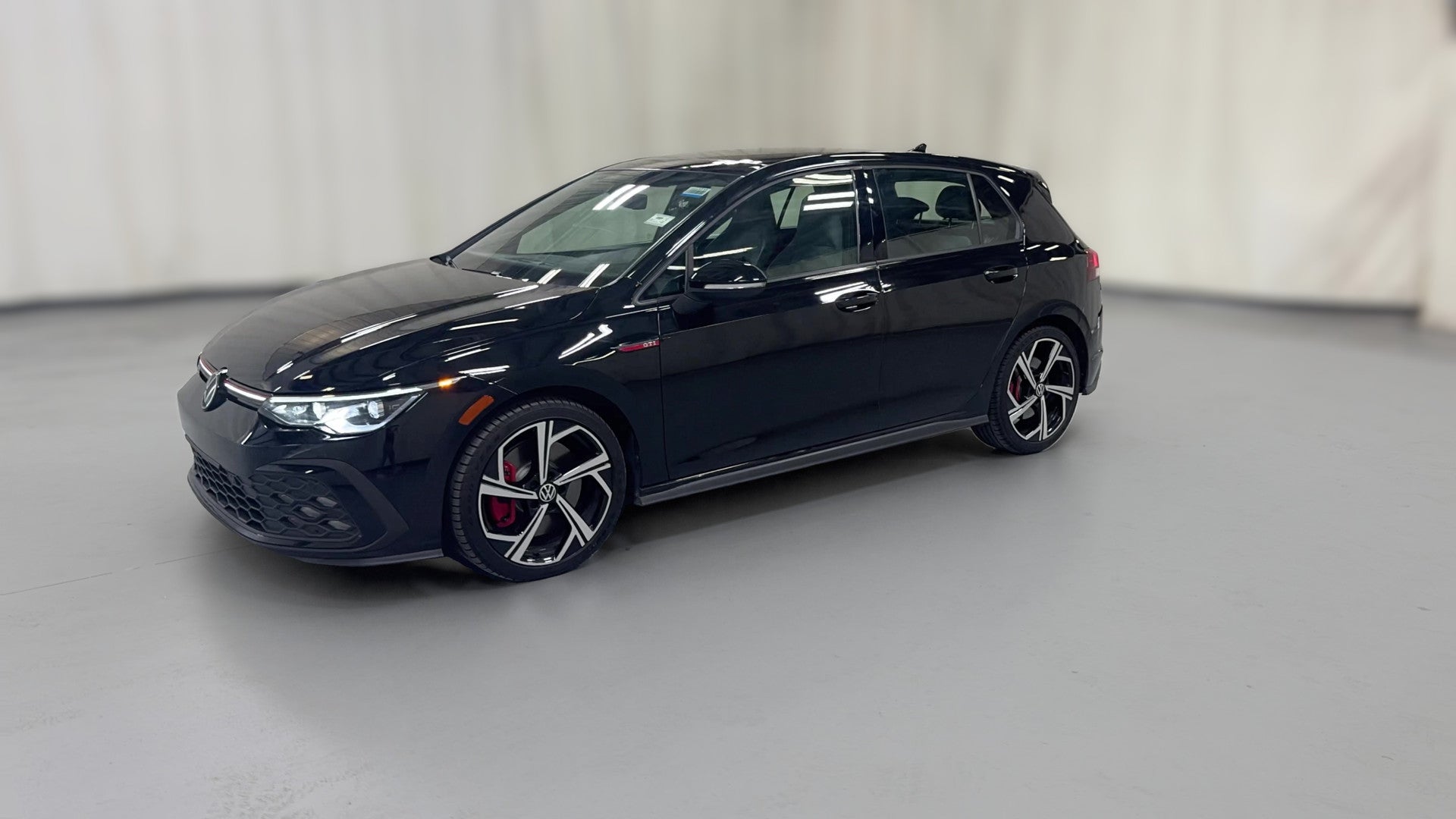 2024 Volkswagen Golf GTI vehicle photo