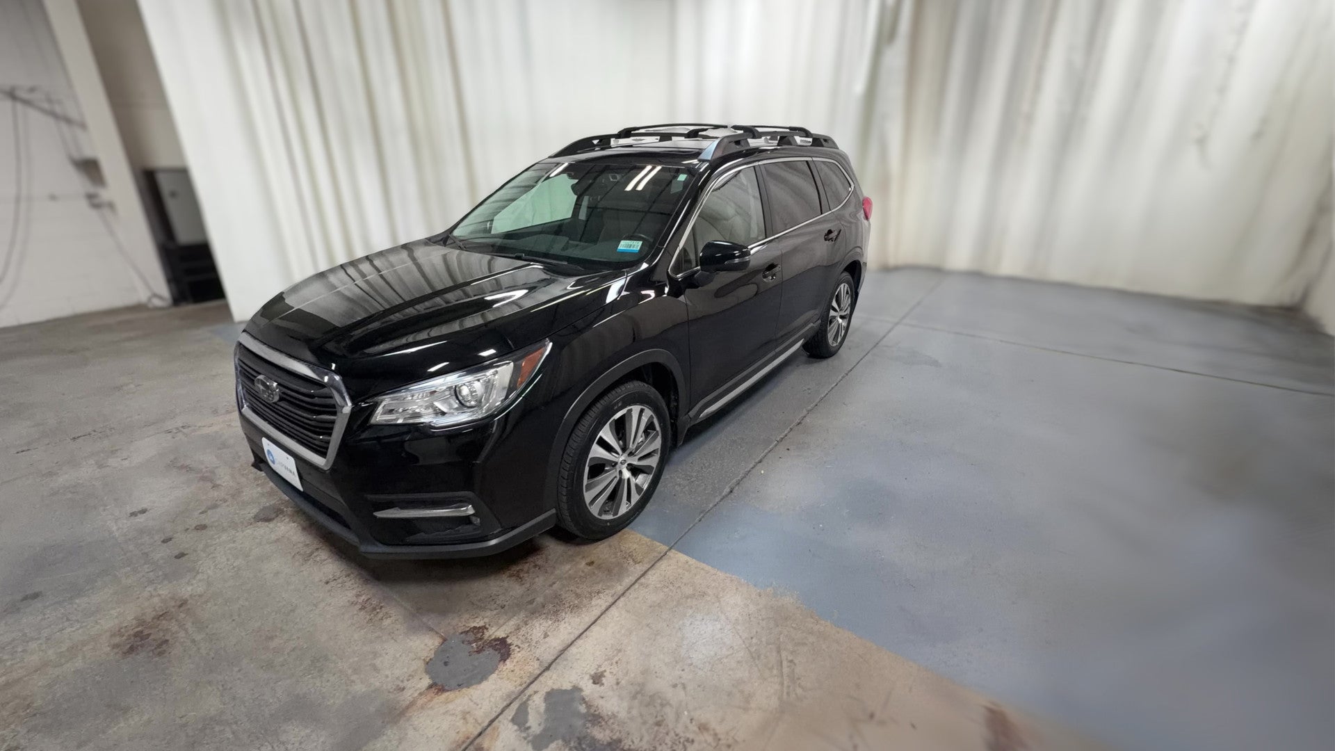 2021 Subaru Ascent vehicle photo