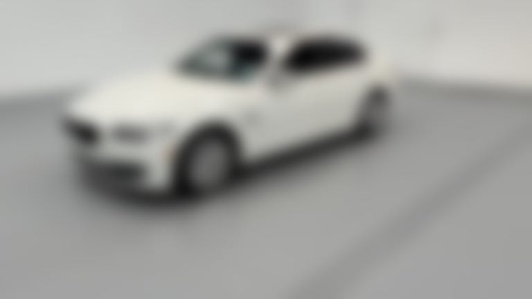 2015 BMW 5 Series vehicle photo