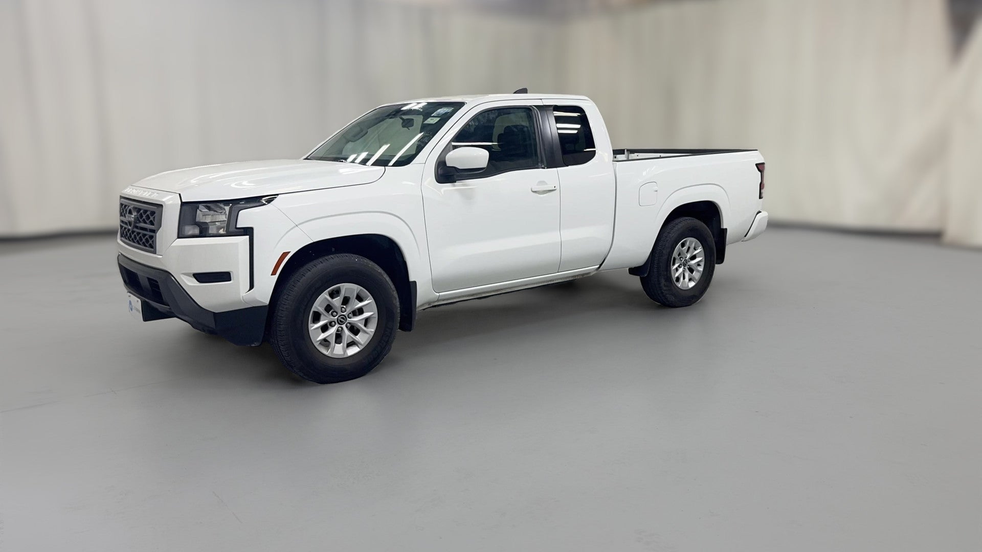 2024 Nissan Frontier King Cab vehicle photo