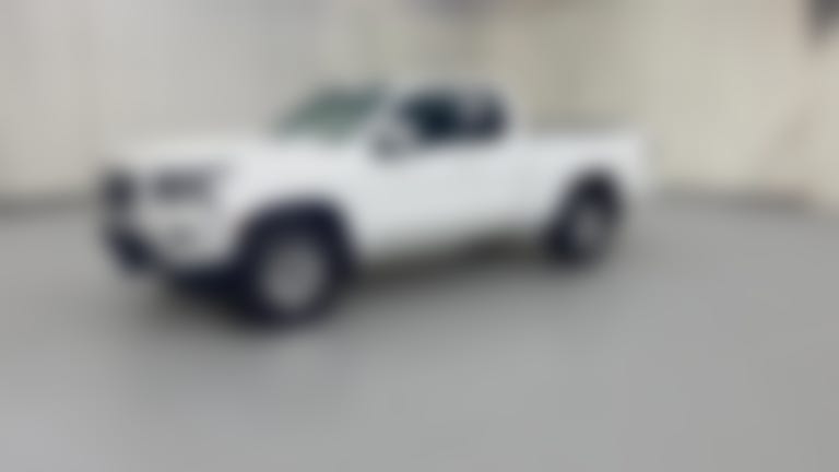 2024 Nissan Frontier King Cab vehicle photo