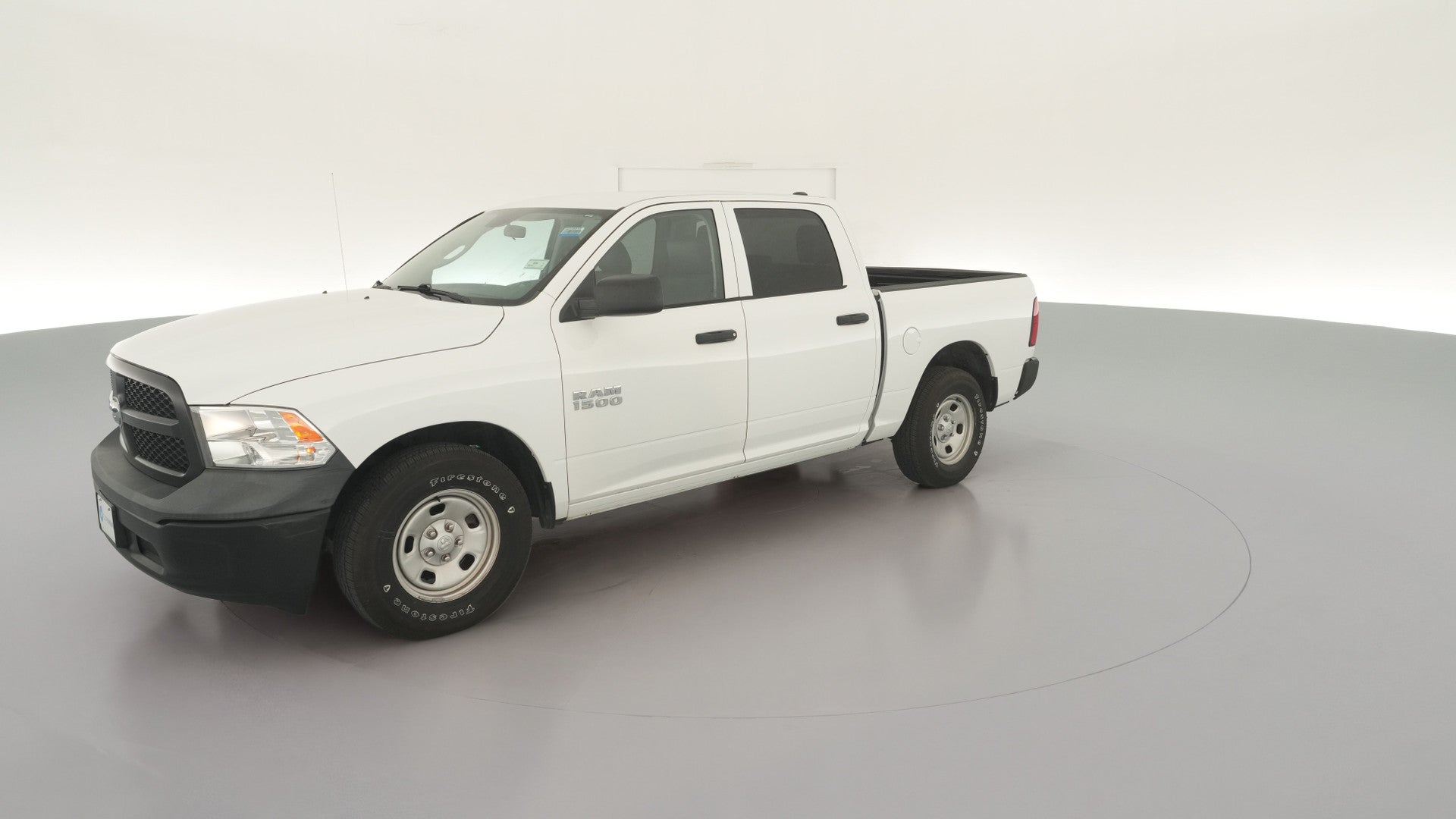 2018 Ram 1500 Crew Cab vehicle photo