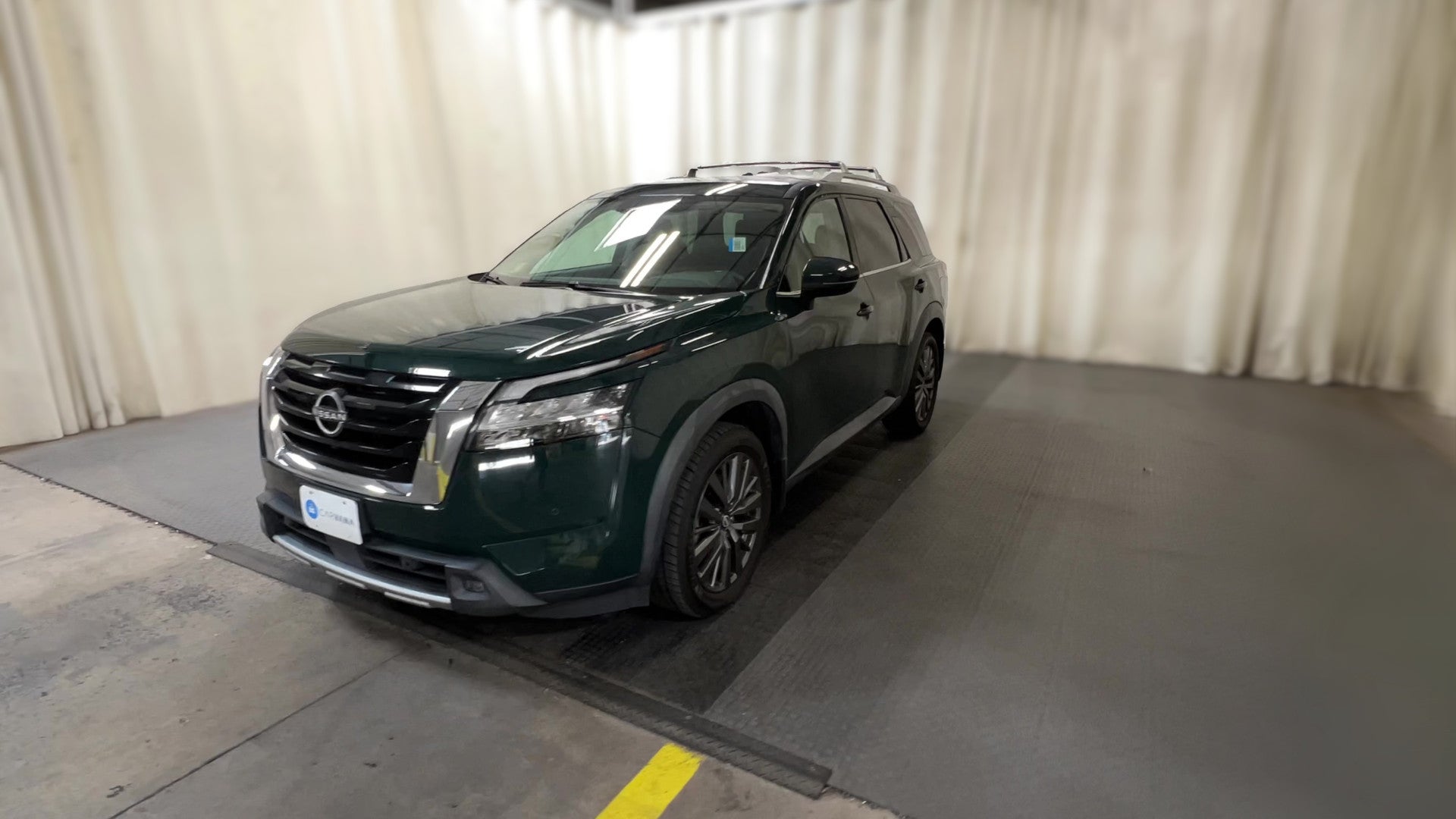 2022 Nissan Pathfinder vehicle photo