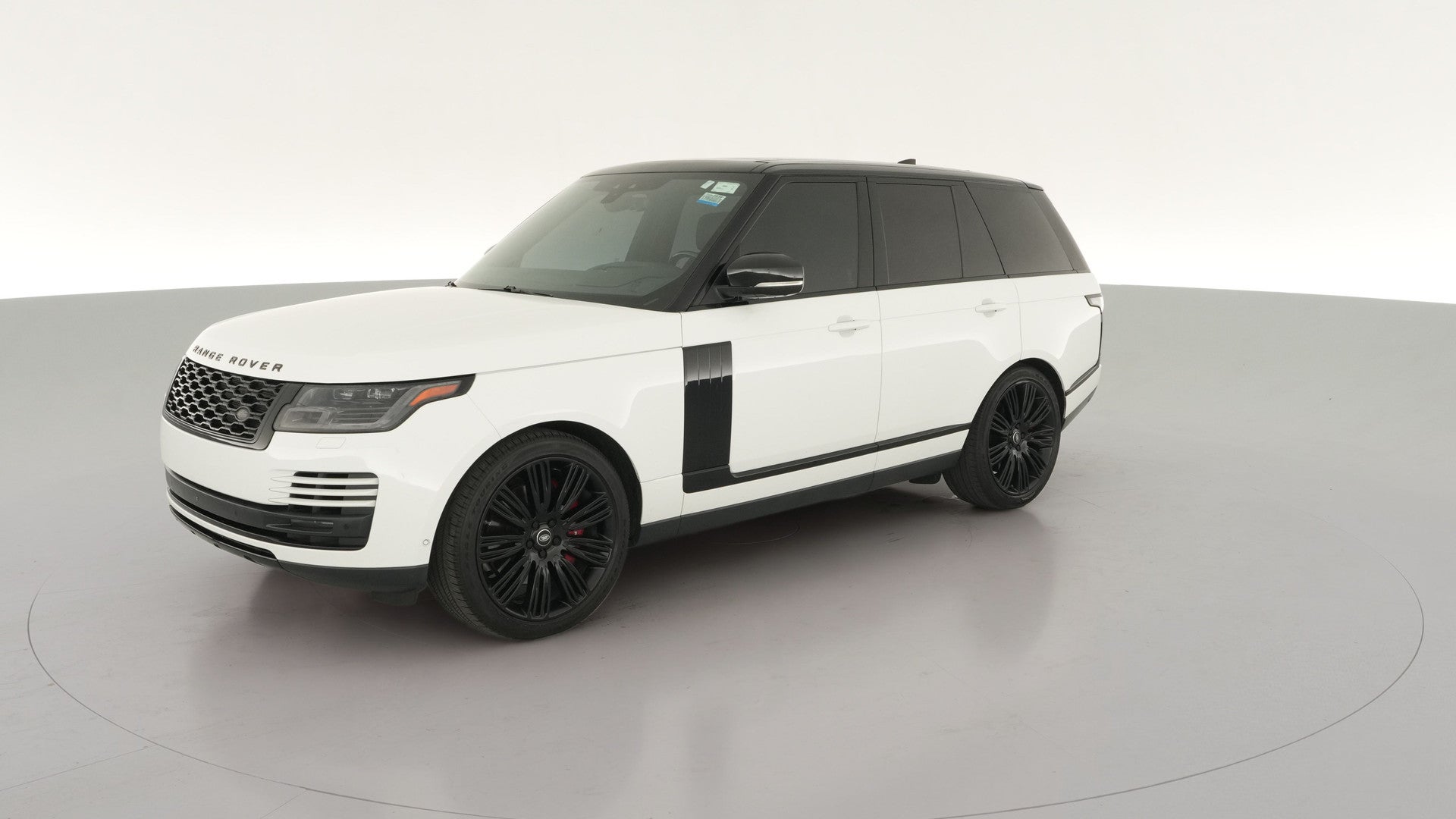 2018 Land Rover Range Rover vehicle photo