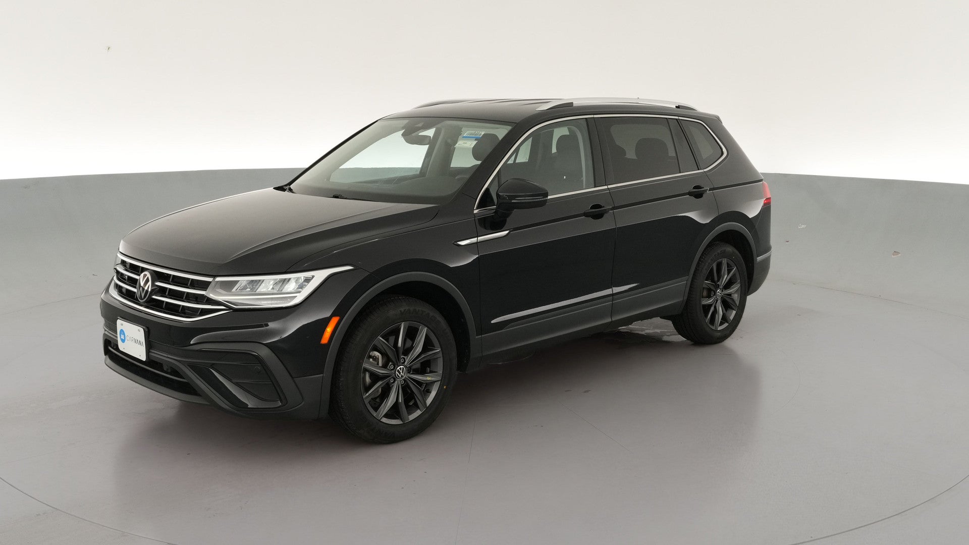 2022 Volkswagen Tiguan vehicle photo