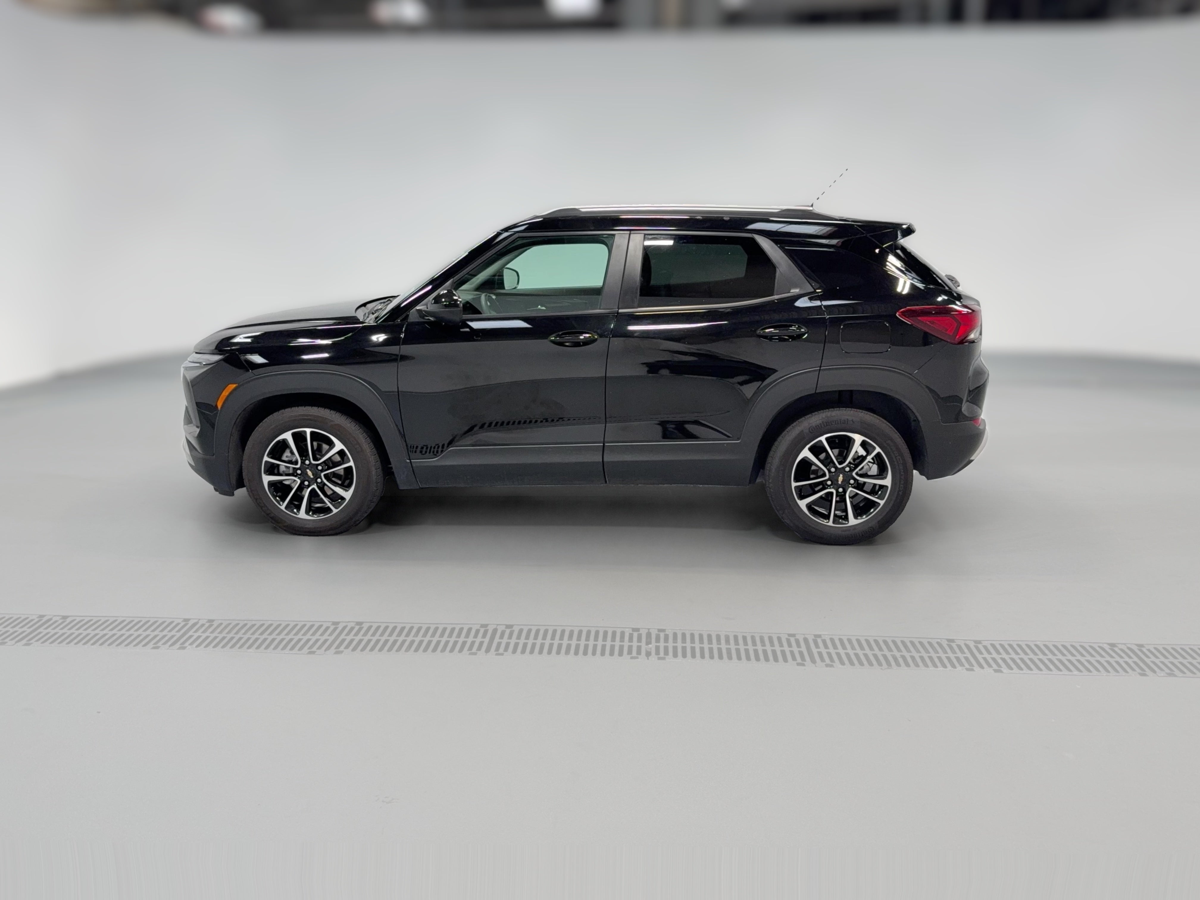 2025 Chevrolet Trailblazer LT - Photo 25
