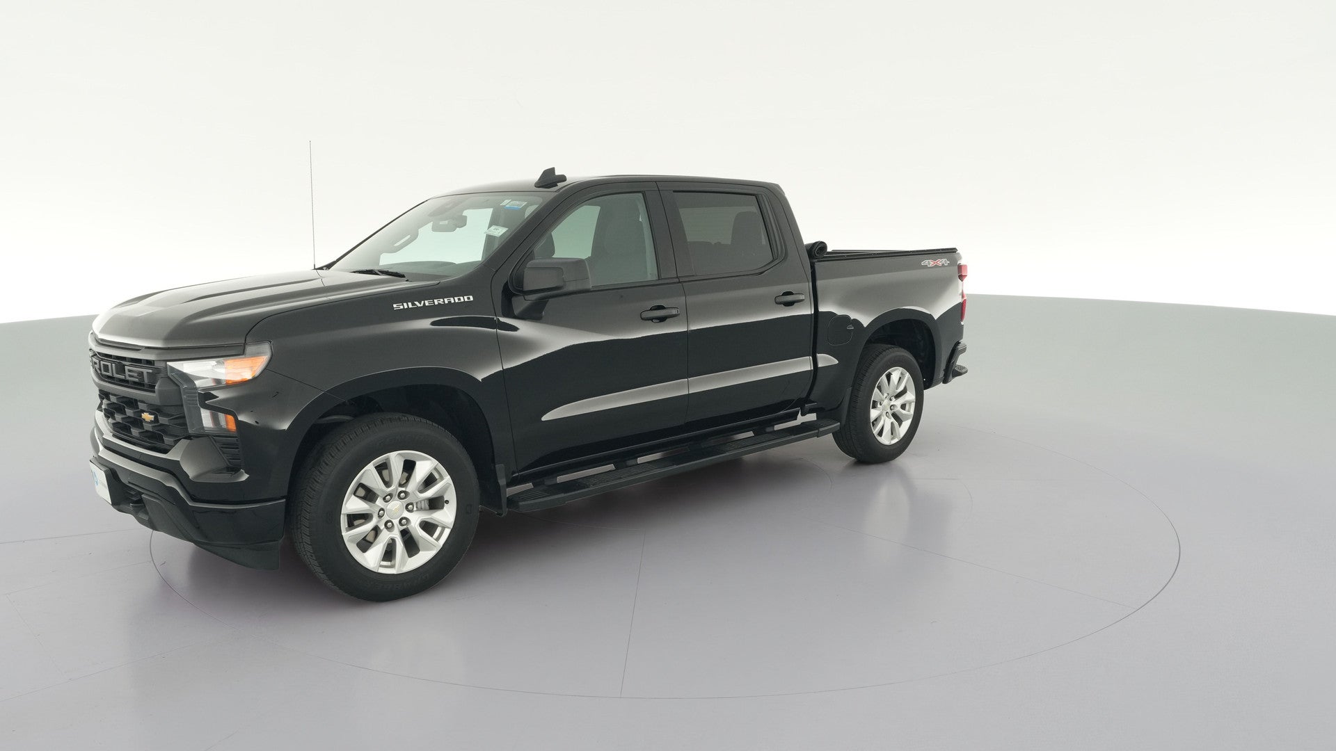 2023 Chevrolet Silverado 1500 Crew Cab vehicle photo
