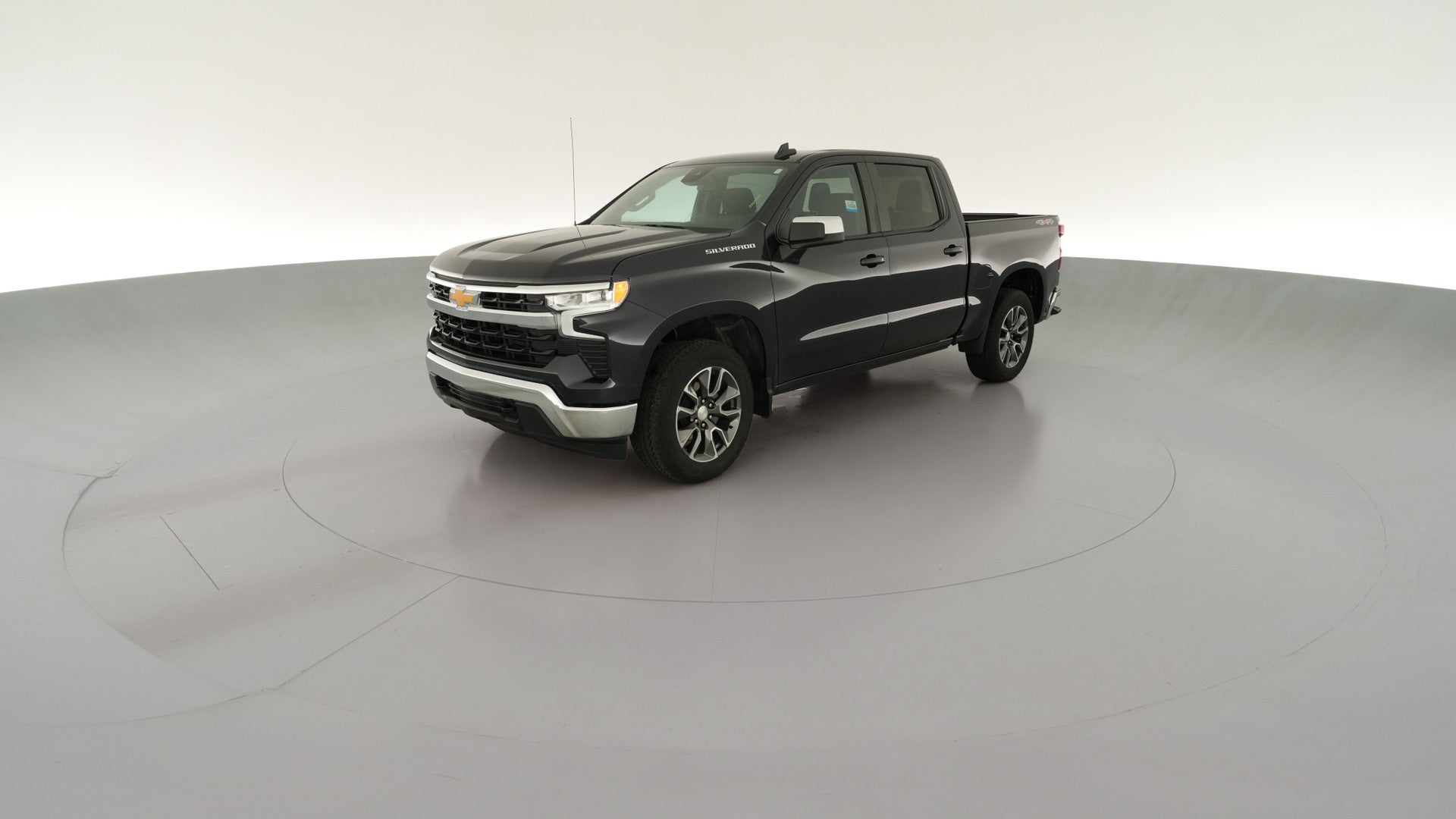 2024 Chevrolet Silverado 1500 Crew Cab vehicle photo