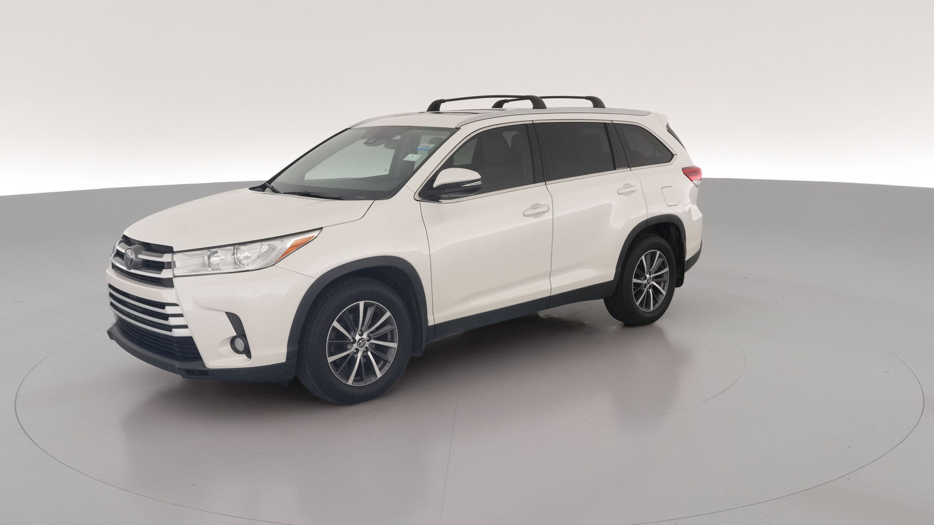 2019 Toyota Highlander vehicle photo