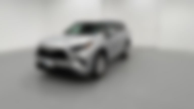 2024 Toyota Highlander vehicle photo