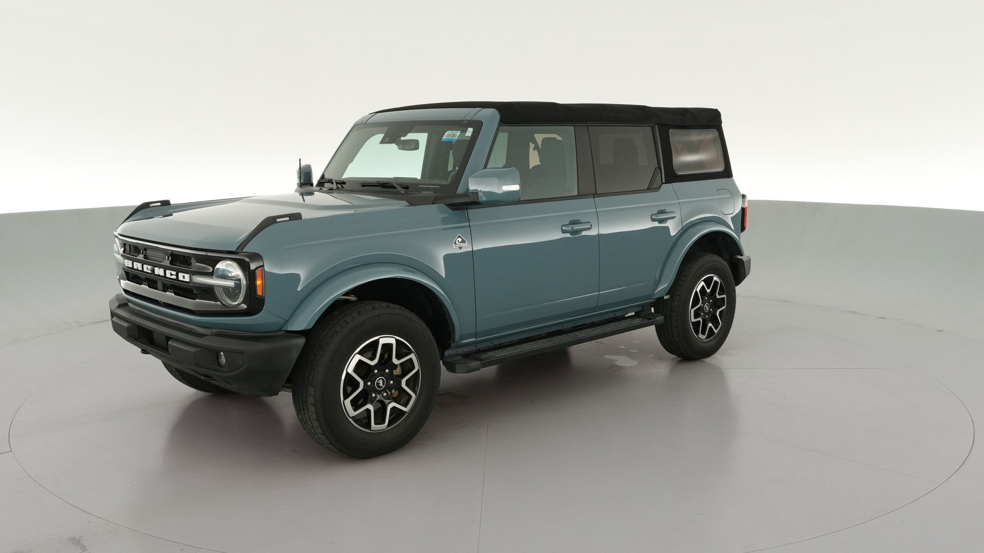 2022 Ford Bronco vehicle photo