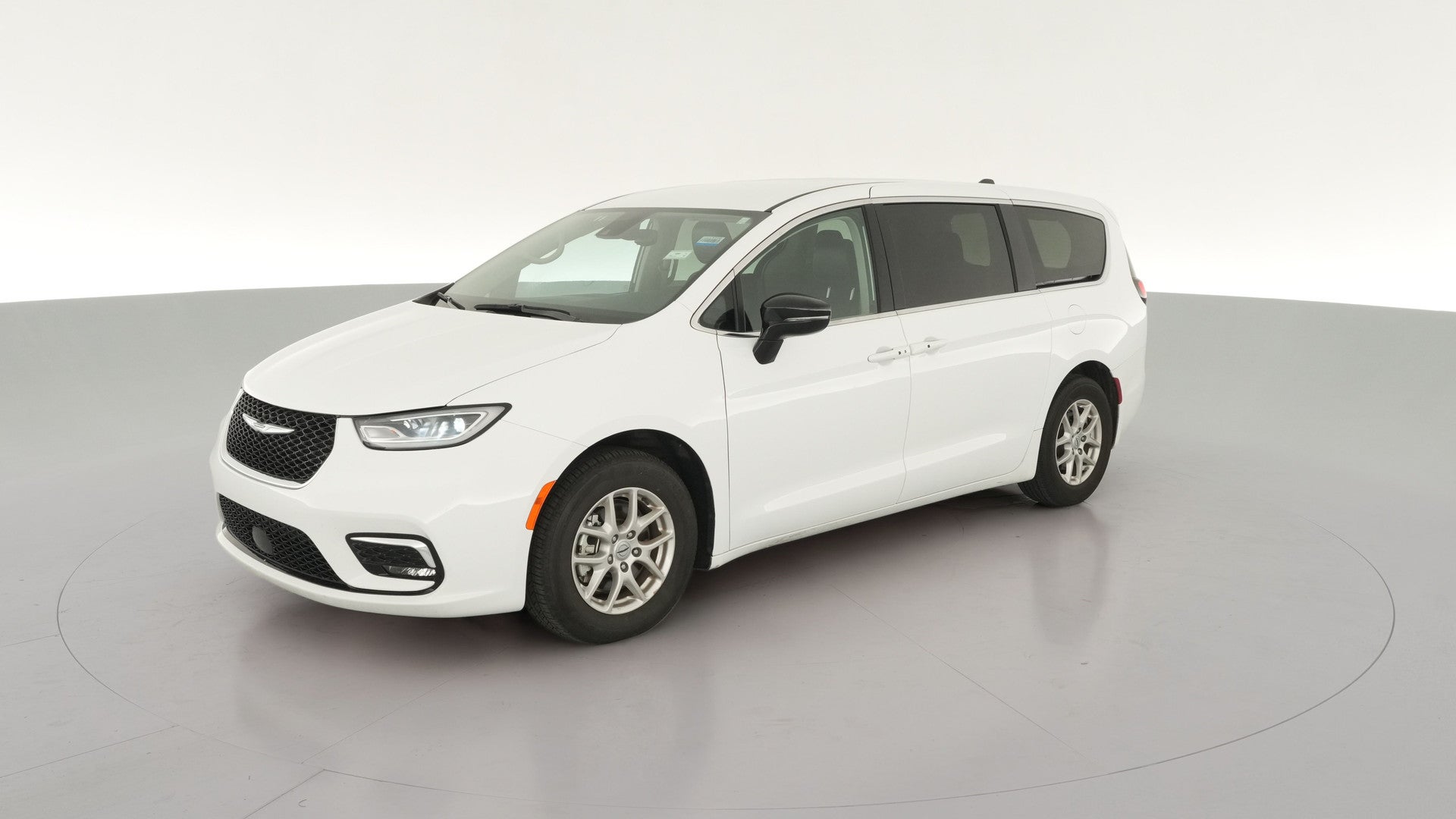 2024 Chrysler Pacifica vehicle photo