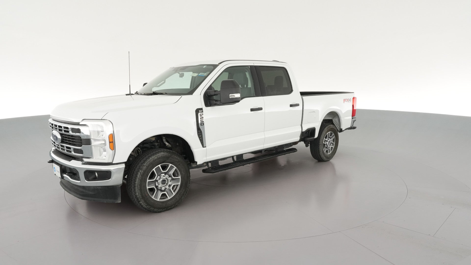 2025 Ford F250 Super Duty Crew Cab vehicle photo