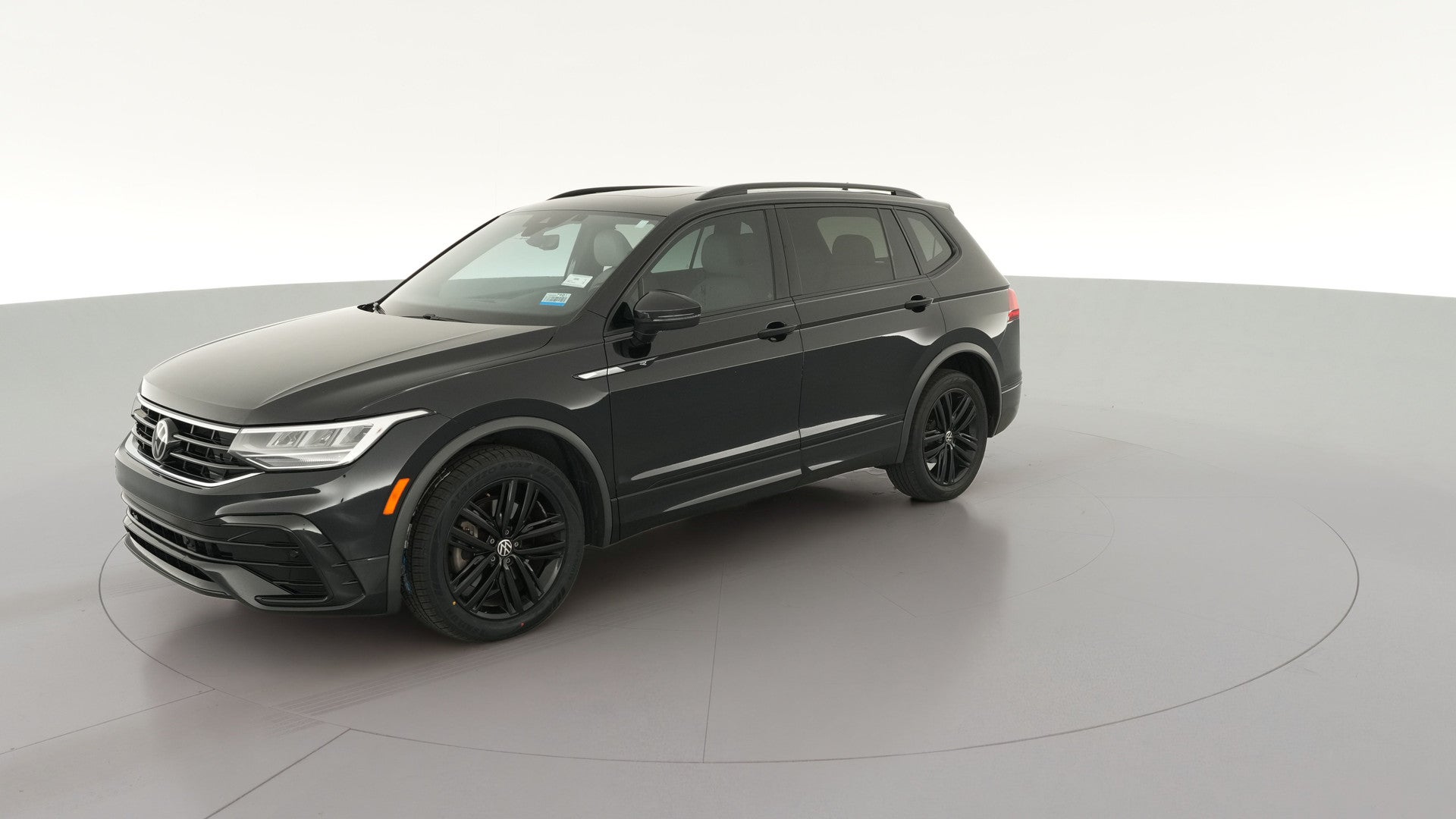 2022 Volkswagen Tiguan vehicle photo