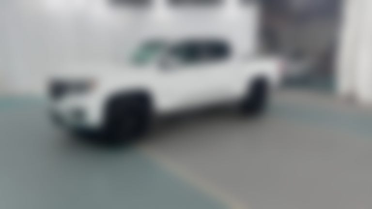 2020 Chevrolet Colorado Crew Cab vehicle photo