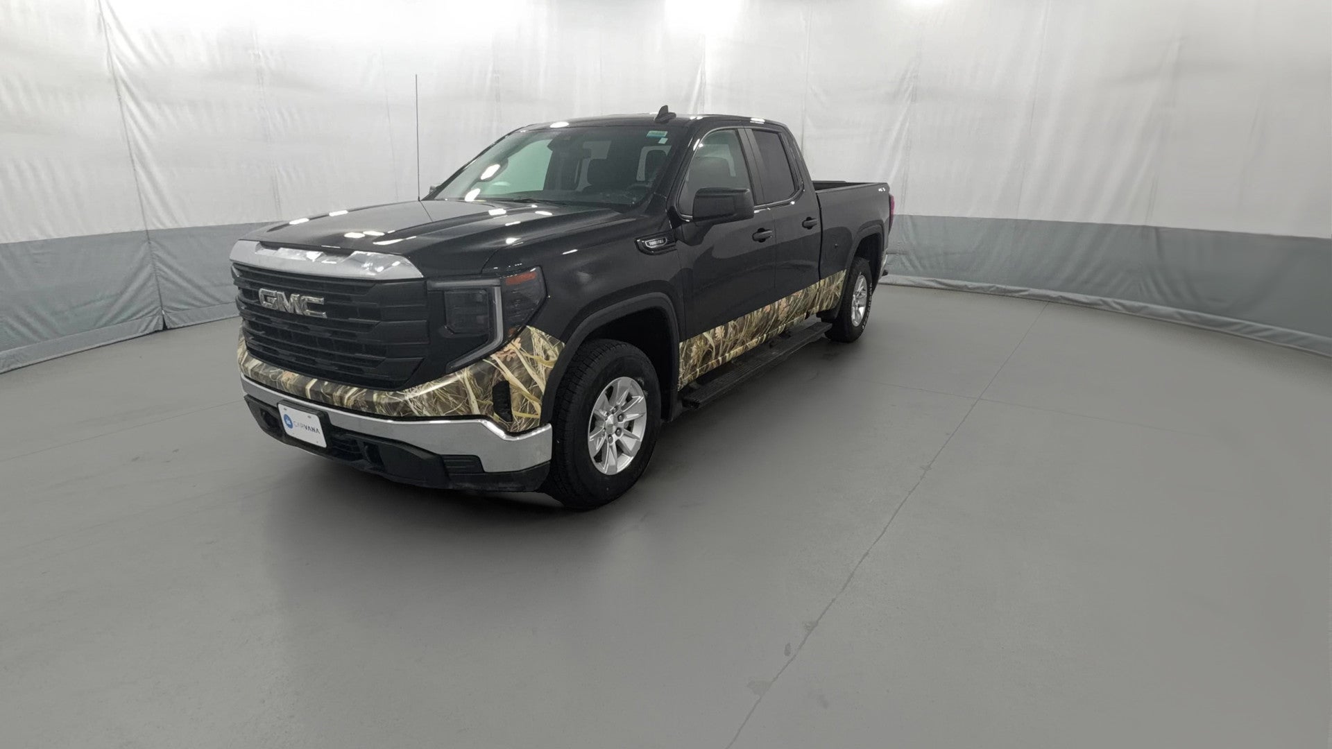 2025 GMC Sierra 1500 Double Cab vehicle photo