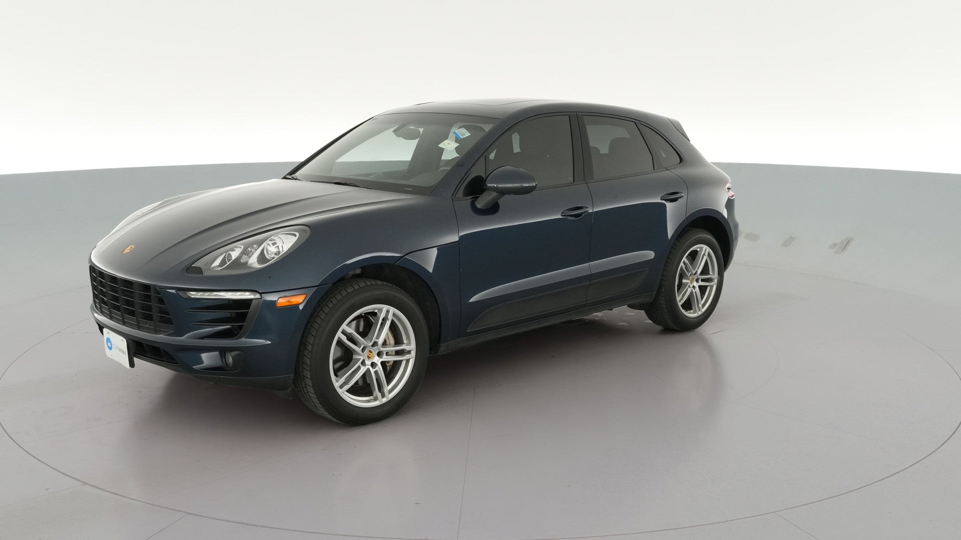 2016 Porsche Macan vehicle photo
