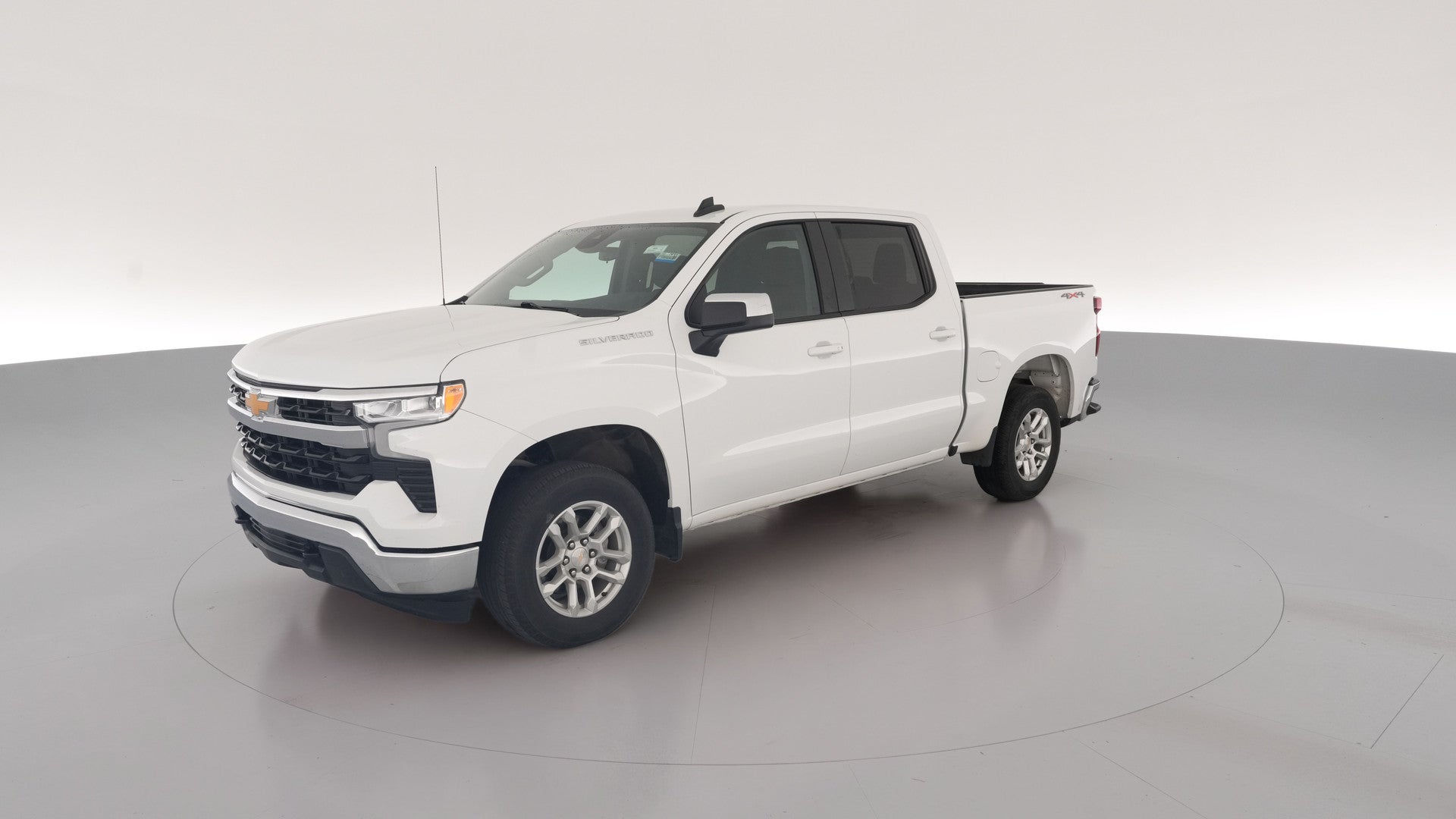 2024 Chevrolet Silverado 1500 Crew Cab vehicle photo