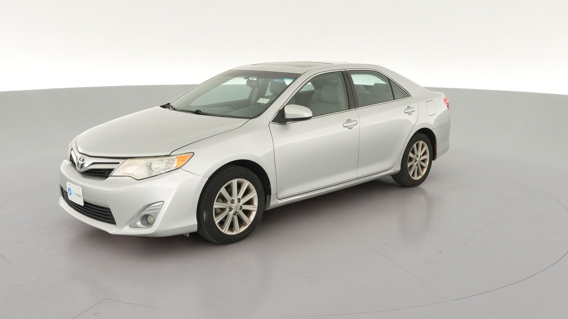 2014 Toyota Camry vehicle photo