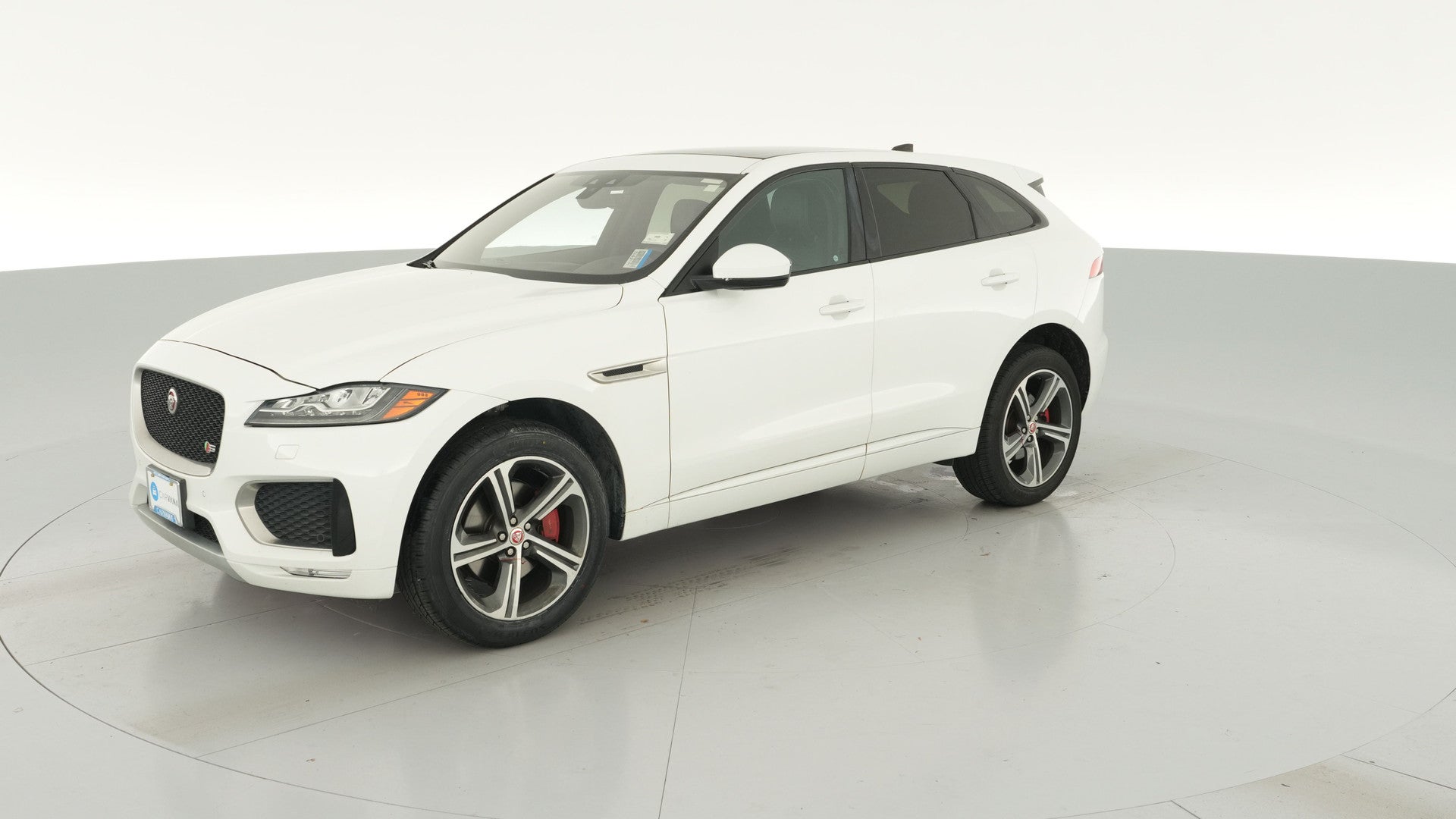 2020 Jaguar F-PACE vehicle photo