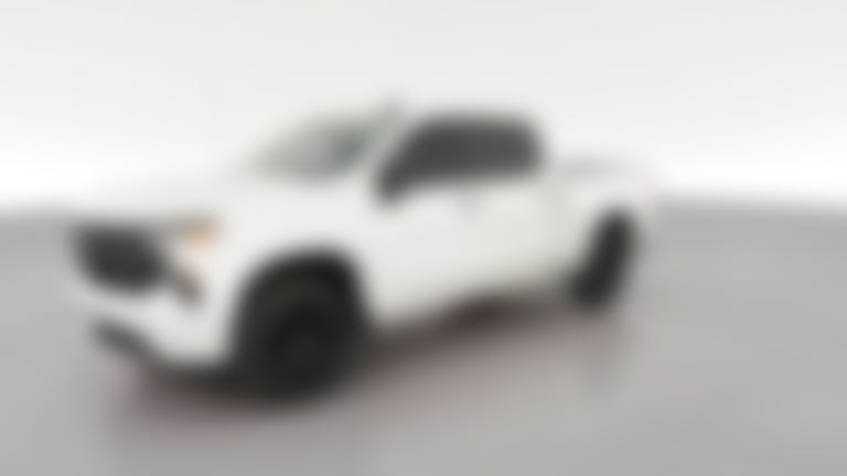 2023 Chevrolet Silverado 1500 Crew Cab vehicle photo