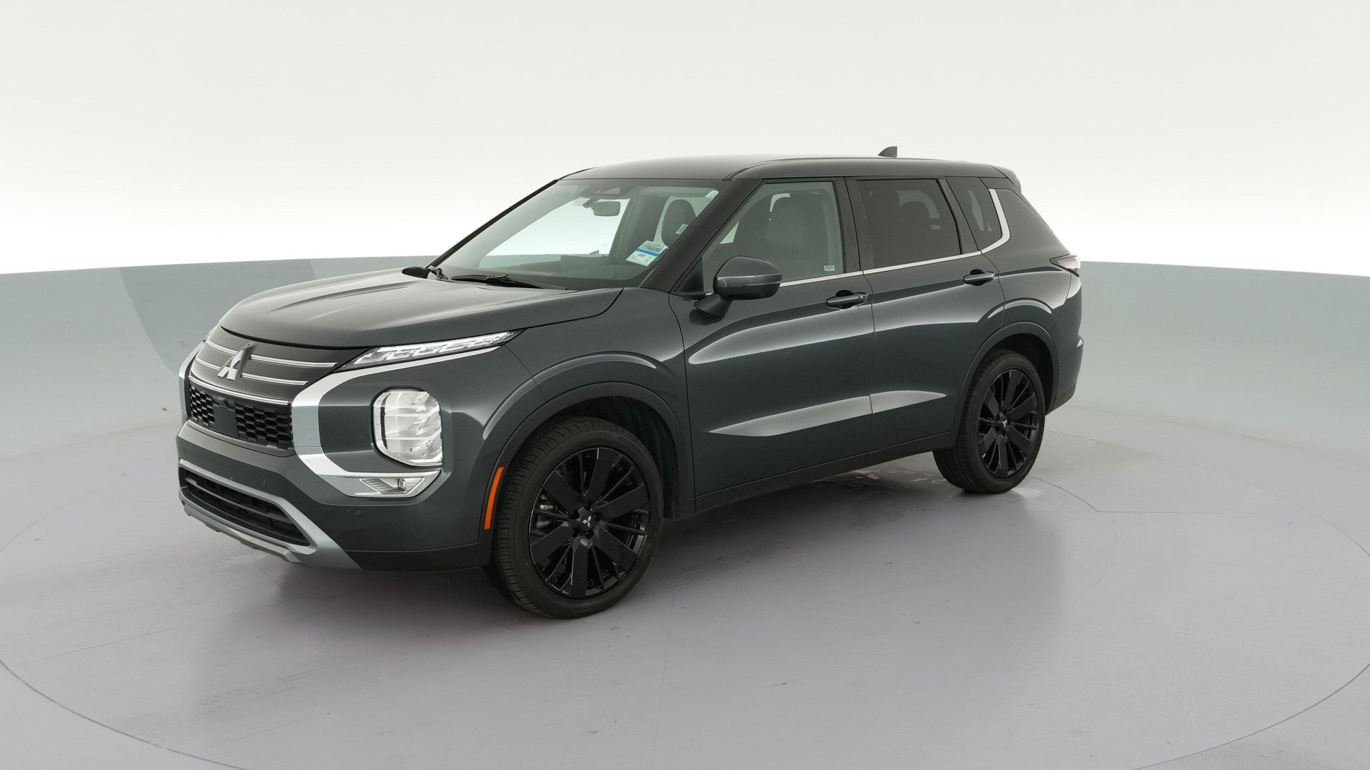 2025 Mitsubishi Outlander vehicle photo