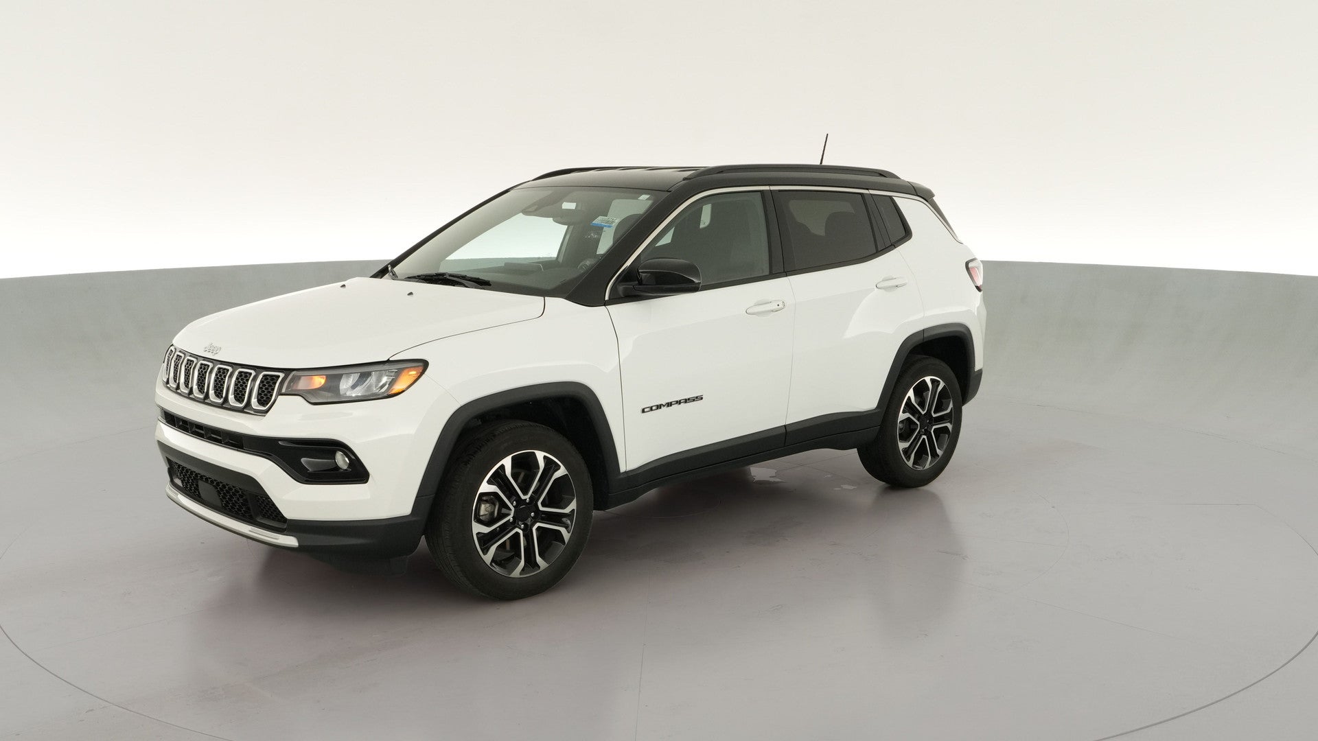 2023 Jeep Compass vehicle photo