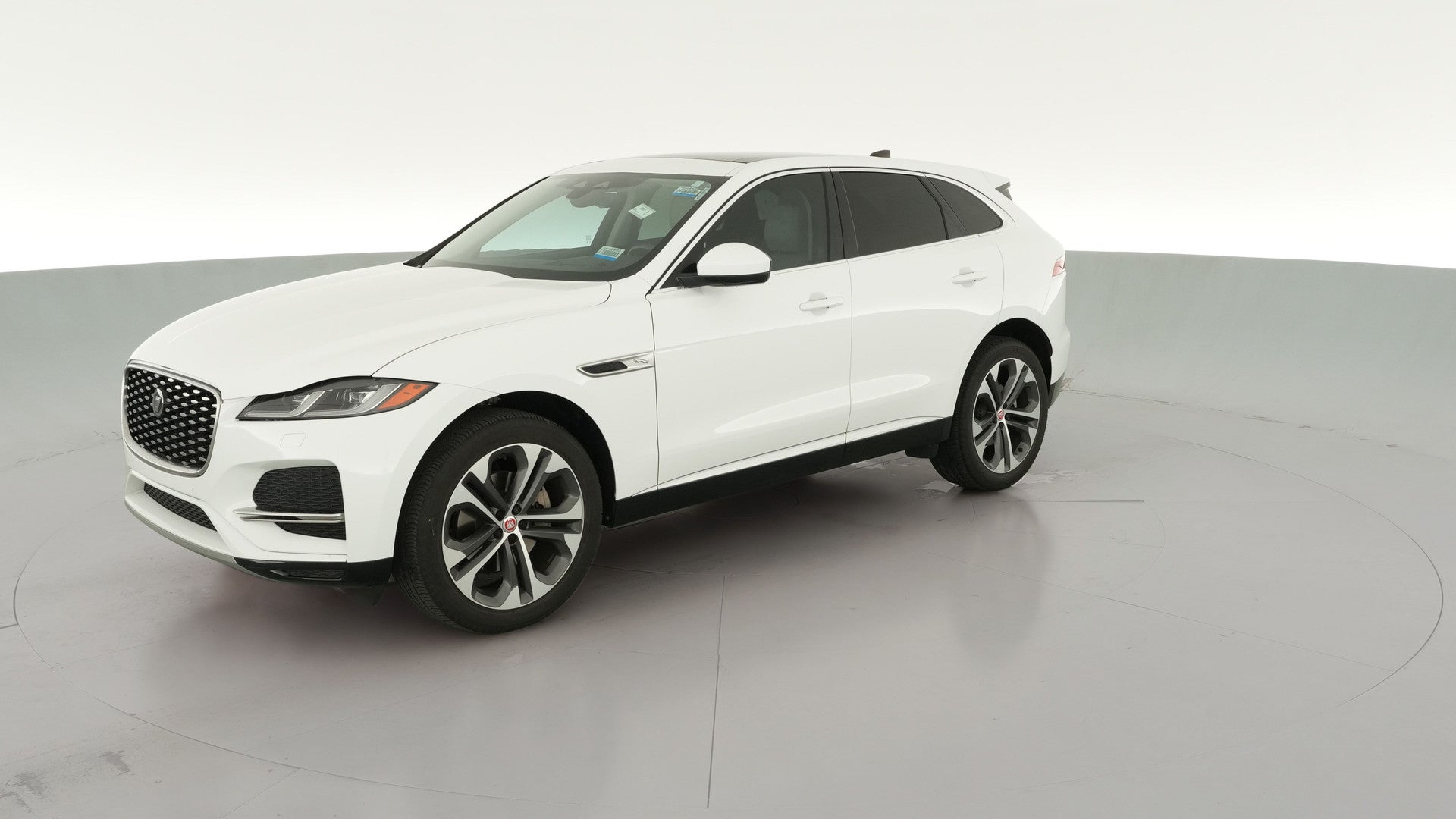 2023 Jaguar F-PACE vehicle photo