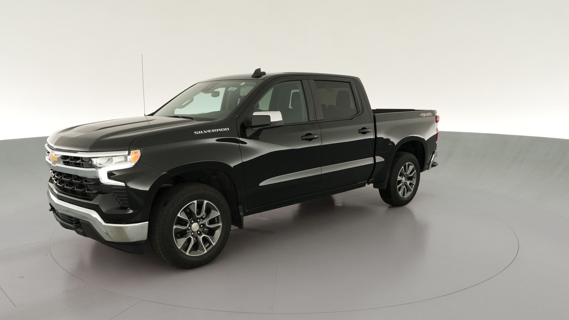 2024 Chevrolet Silverado 1500 Crew Cab vehicle photo