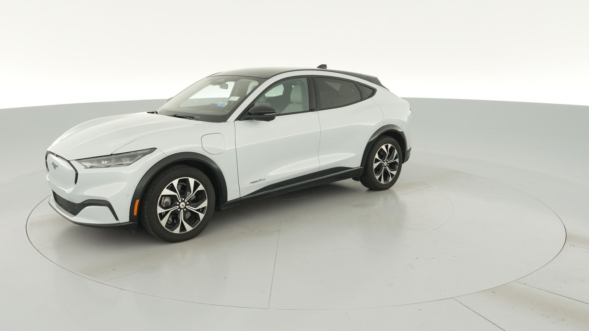 2022 Ford Mustang MACH-E vehicle photo