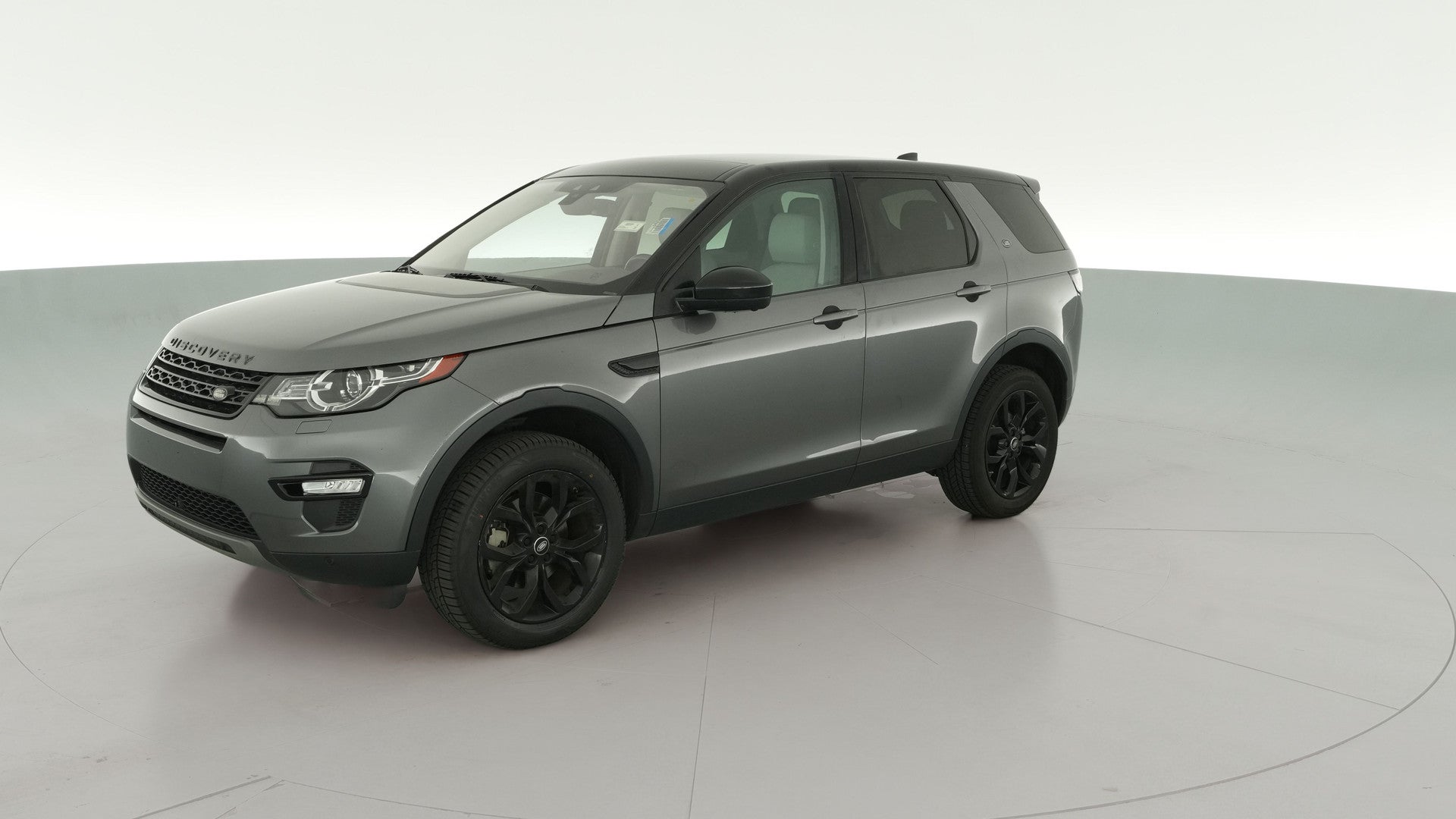 2019 Land Rover Discovery Sport vehicle photo