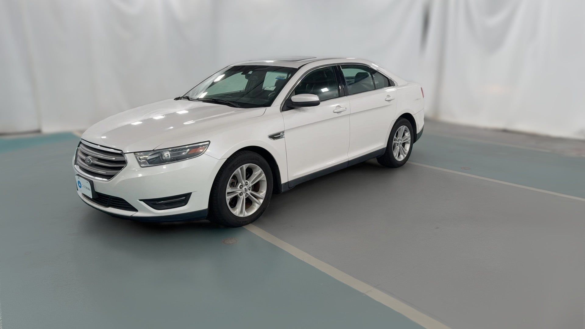 2016 Ford Taurus vehicle photo
