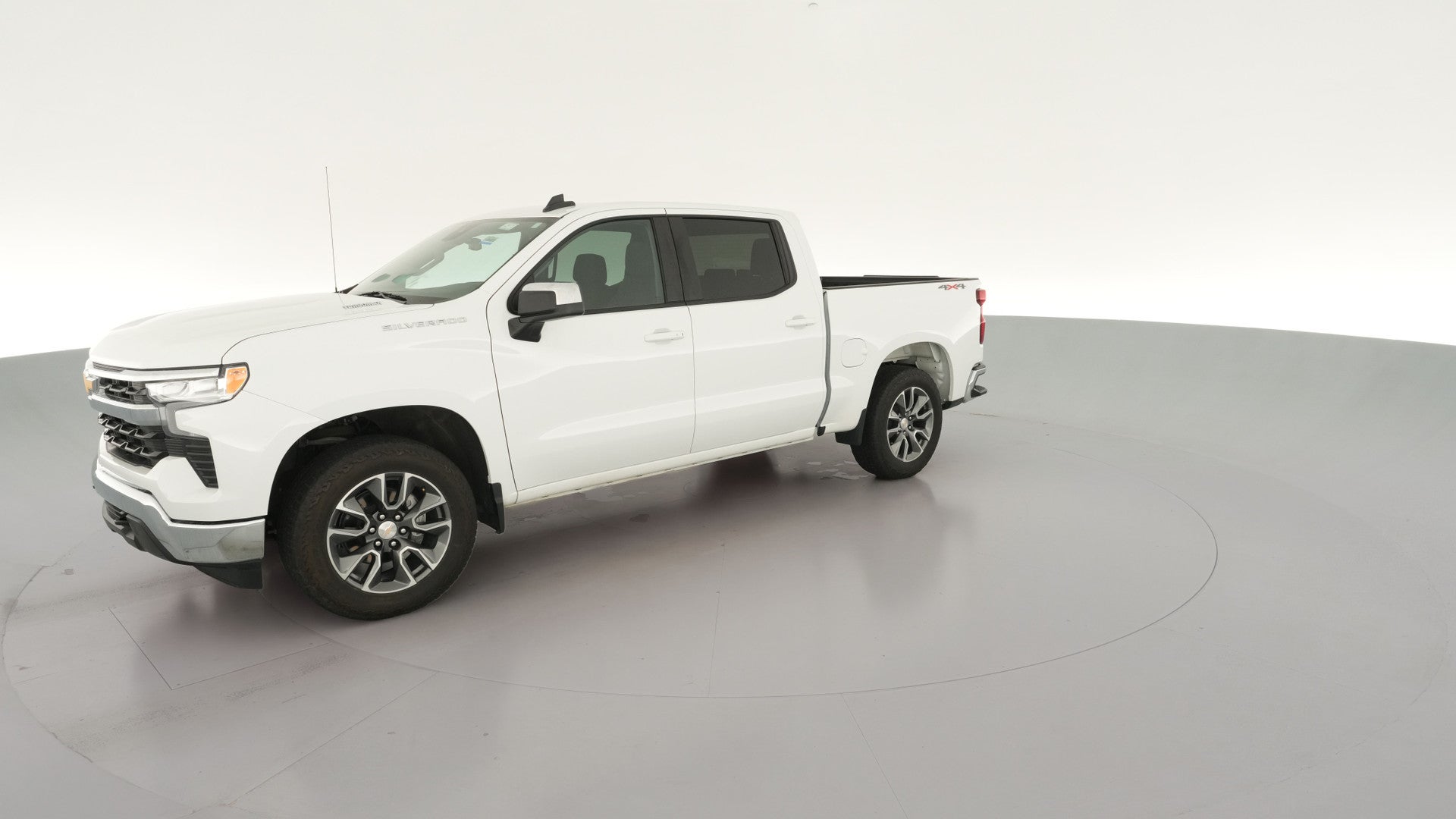 2024 Chevrolet Silverado 1500 Crew Cab vehicle photo