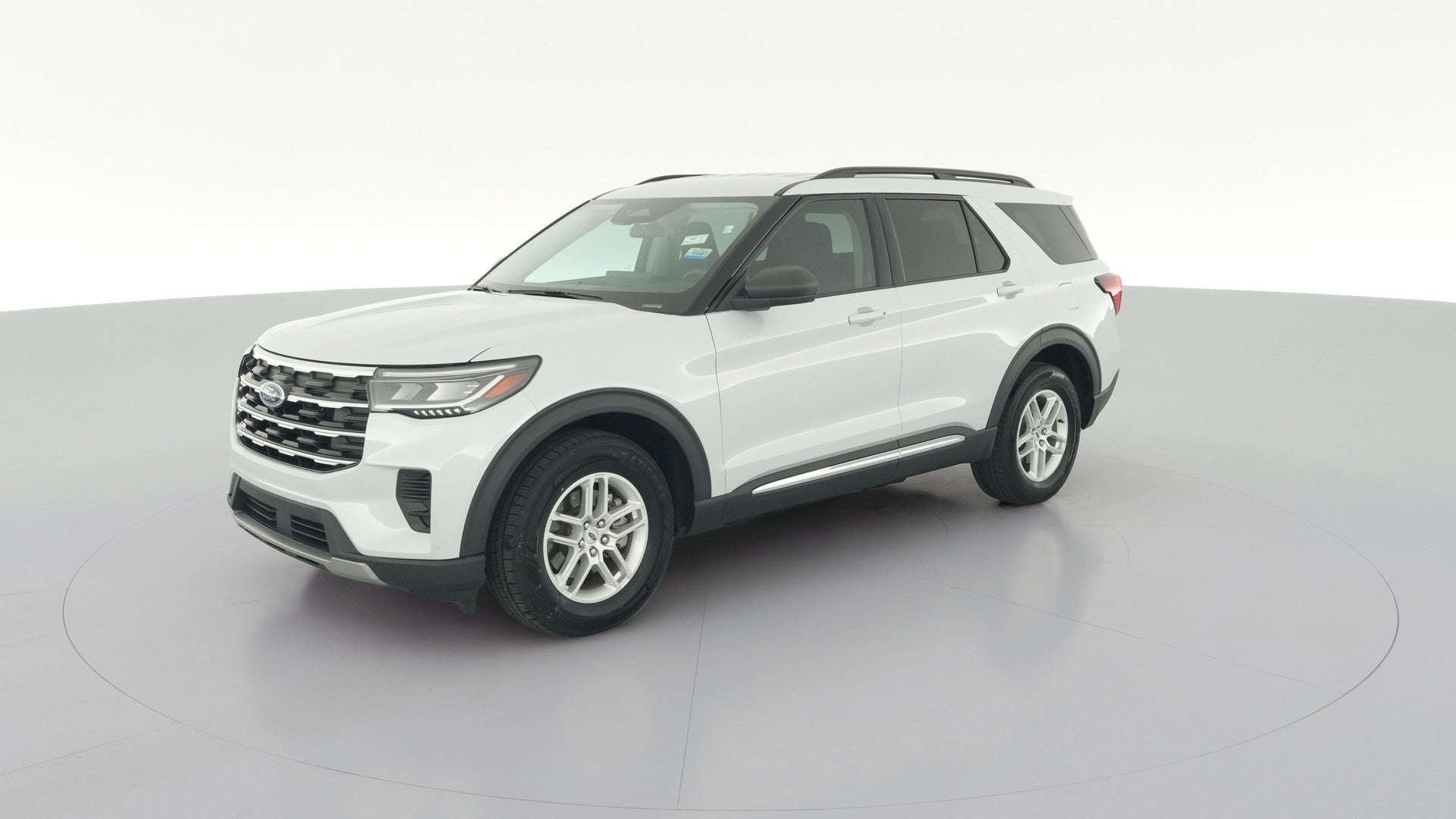 2025 Ford Explorer vehicle photo