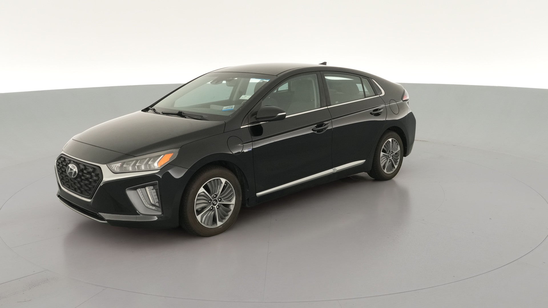 2020 Hyundai Ioniq Plug-in Hybrid vehicle photo