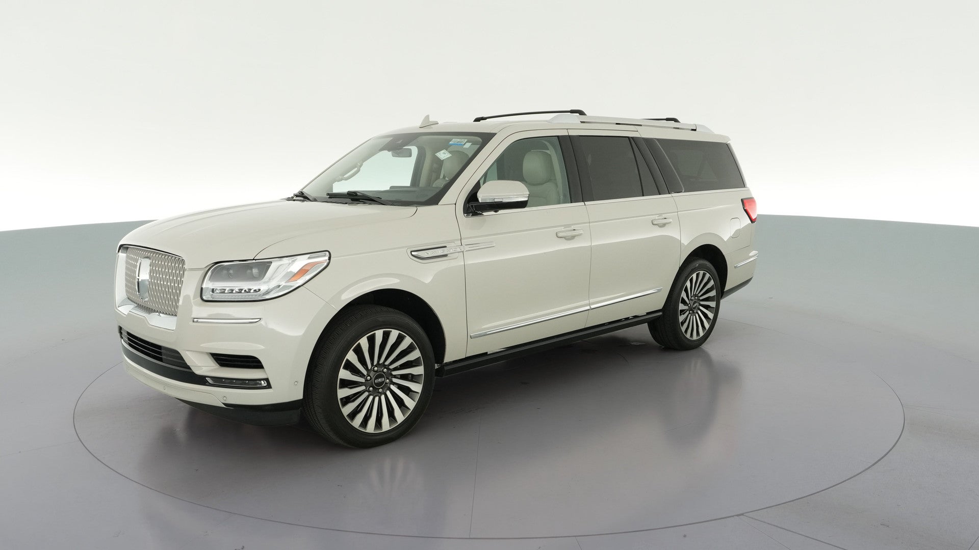 2021 Lincoln Navigator L vehicle photo