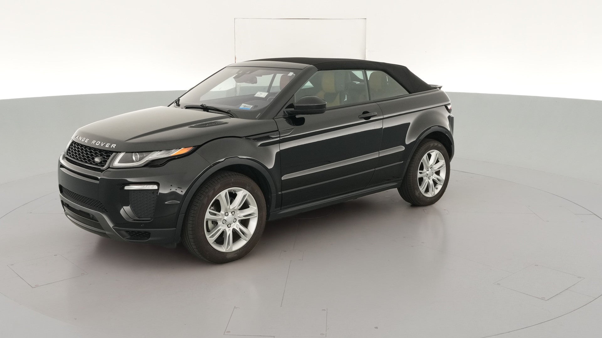 2017 Land Rover Range Rover Evoque vehicle photo