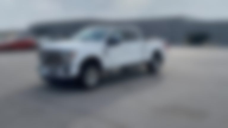 2020 Ford F350 Super Duty Crew Cab vehicle photo