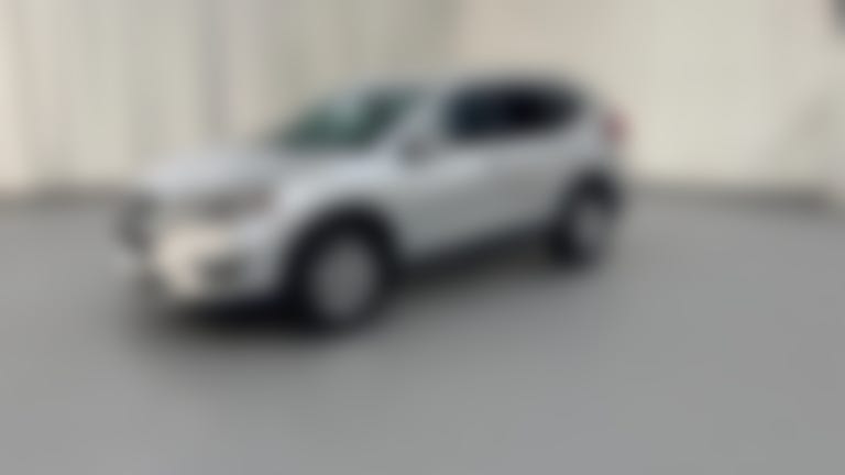 2017 Nissan Rogue vehicle photo
