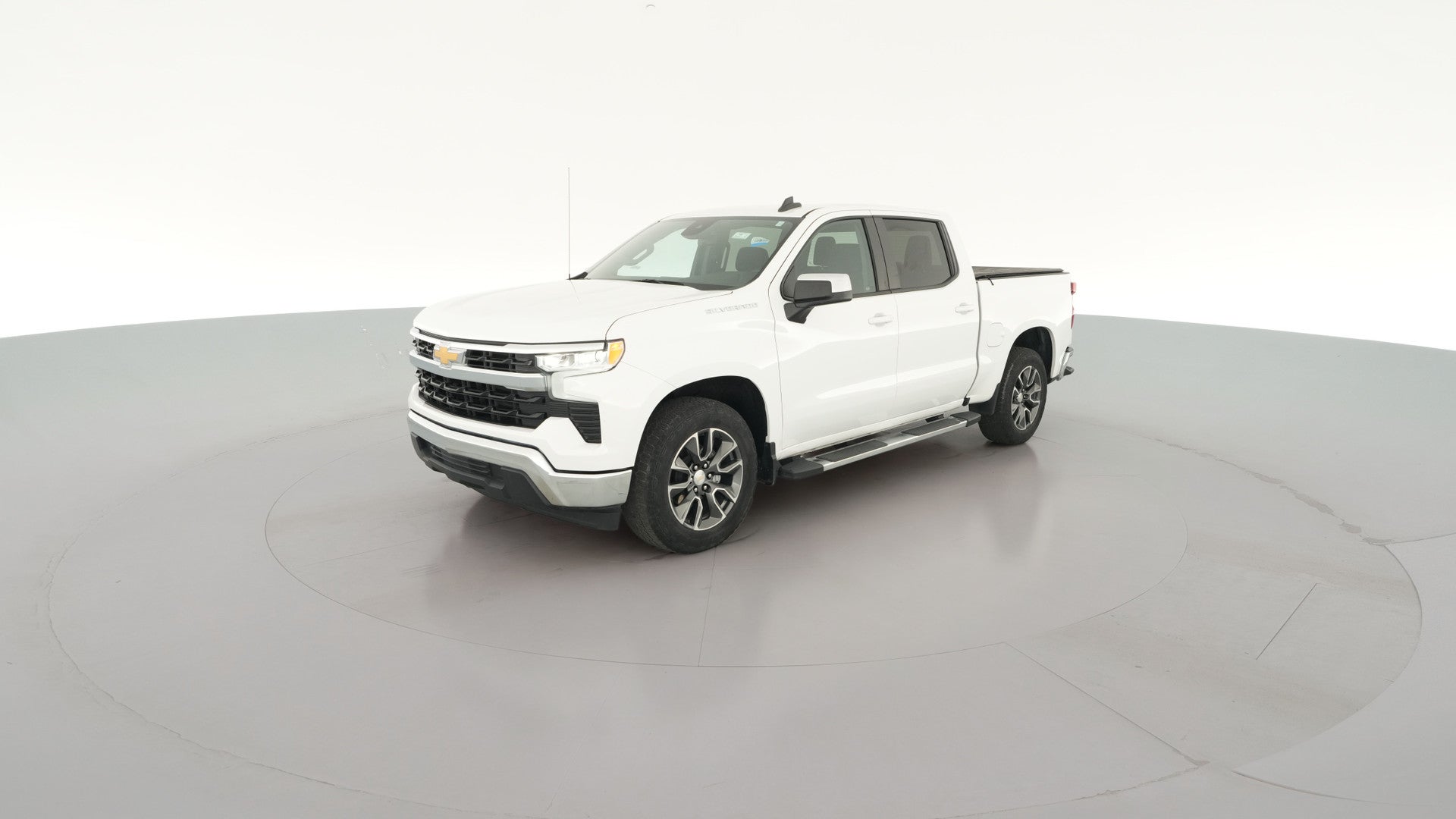 2022 Chevrolet Silverado 1500 Crew Cab vehicle photo