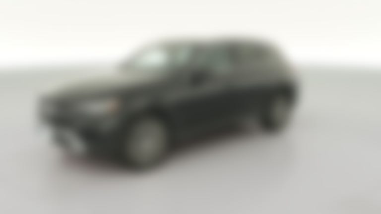 2024 Mercedes-Benz GLC vehicle photo