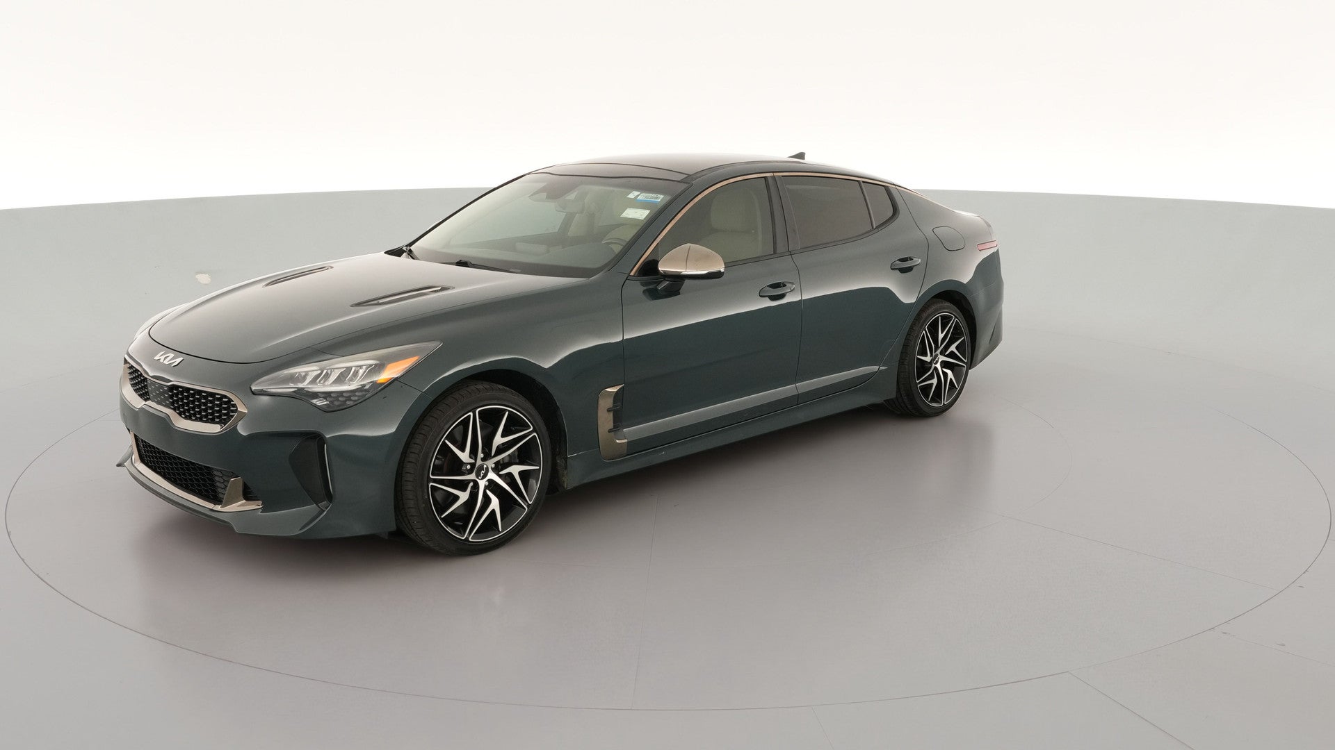 2023 Kia Stinger vehicle photo