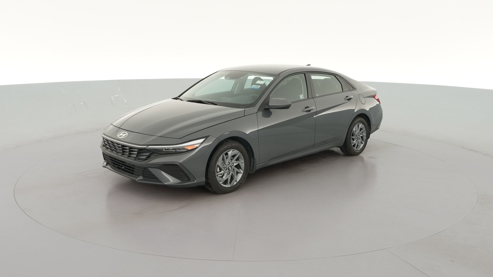 2025 Hyundai Elantra Hybrid vehicle photo