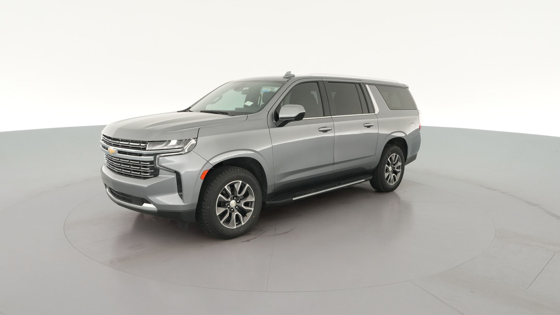 2021 Chevrolet Suburban vehicle photo